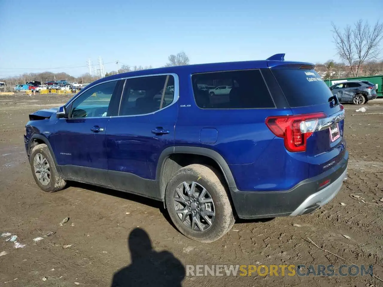 2 fotografías del automóvil dañado 1GKKNKL44PZ178606 GMC ACADIA 2023
