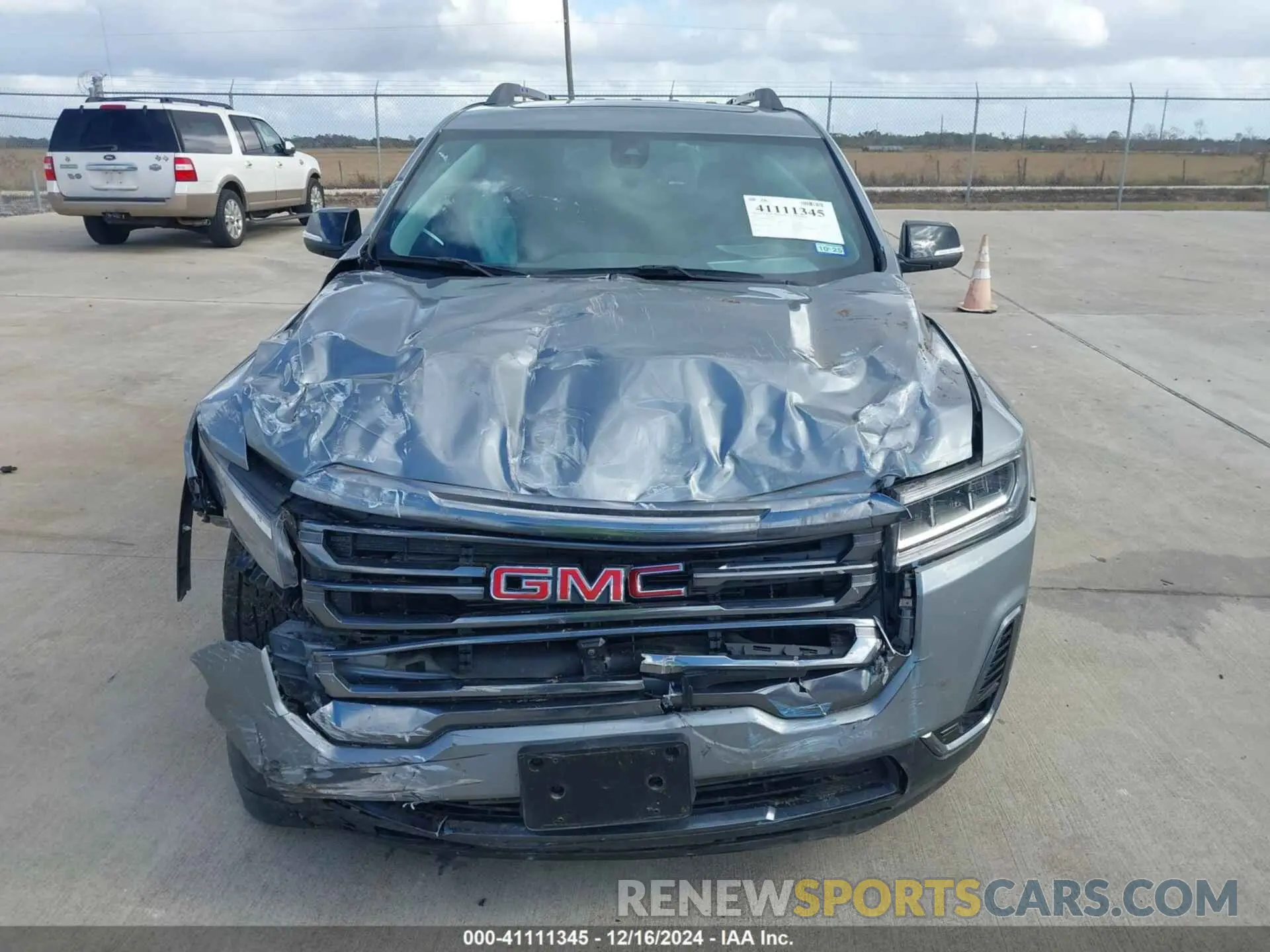 6 fotografías del automóvil dañado 1GKKNLLS0PZ241222 GMC ACADIA 2023