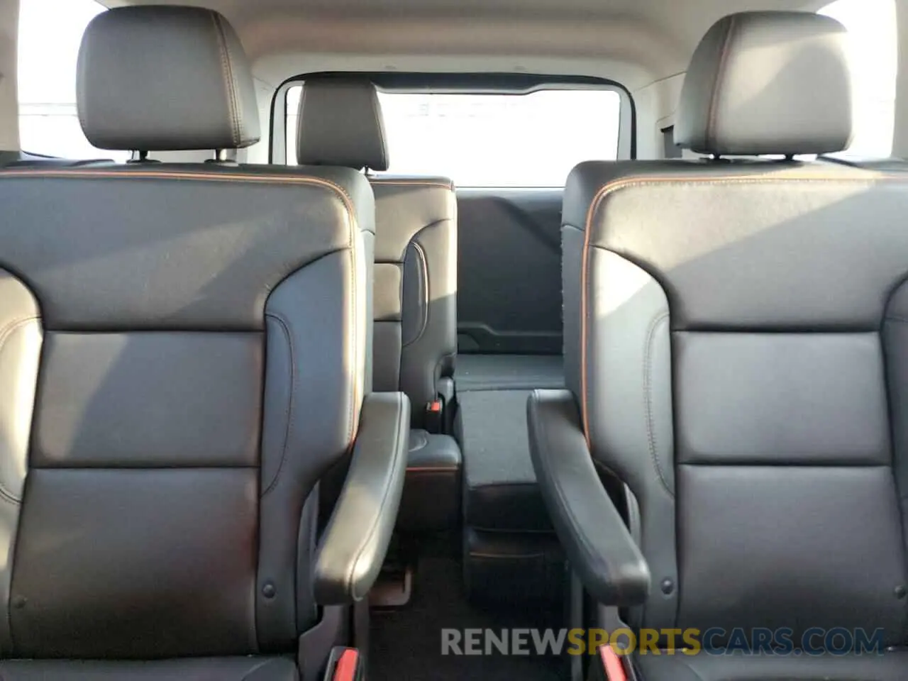 10 fotografías del automóvil dañado 1GKKNLLS8PZ250198 GMC ACADIA 2023