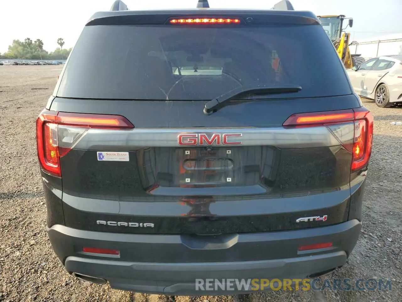 6 fotografías del automóvil dañado 1GKKNLLS8PZ250198 GMC ACADIA 2023