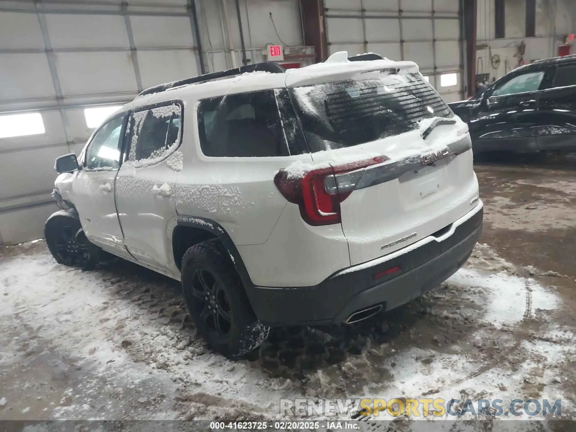 3 fotografías del automóvil dañado 1GKKNLLSXPZ256696 GMC ACADIA 2023