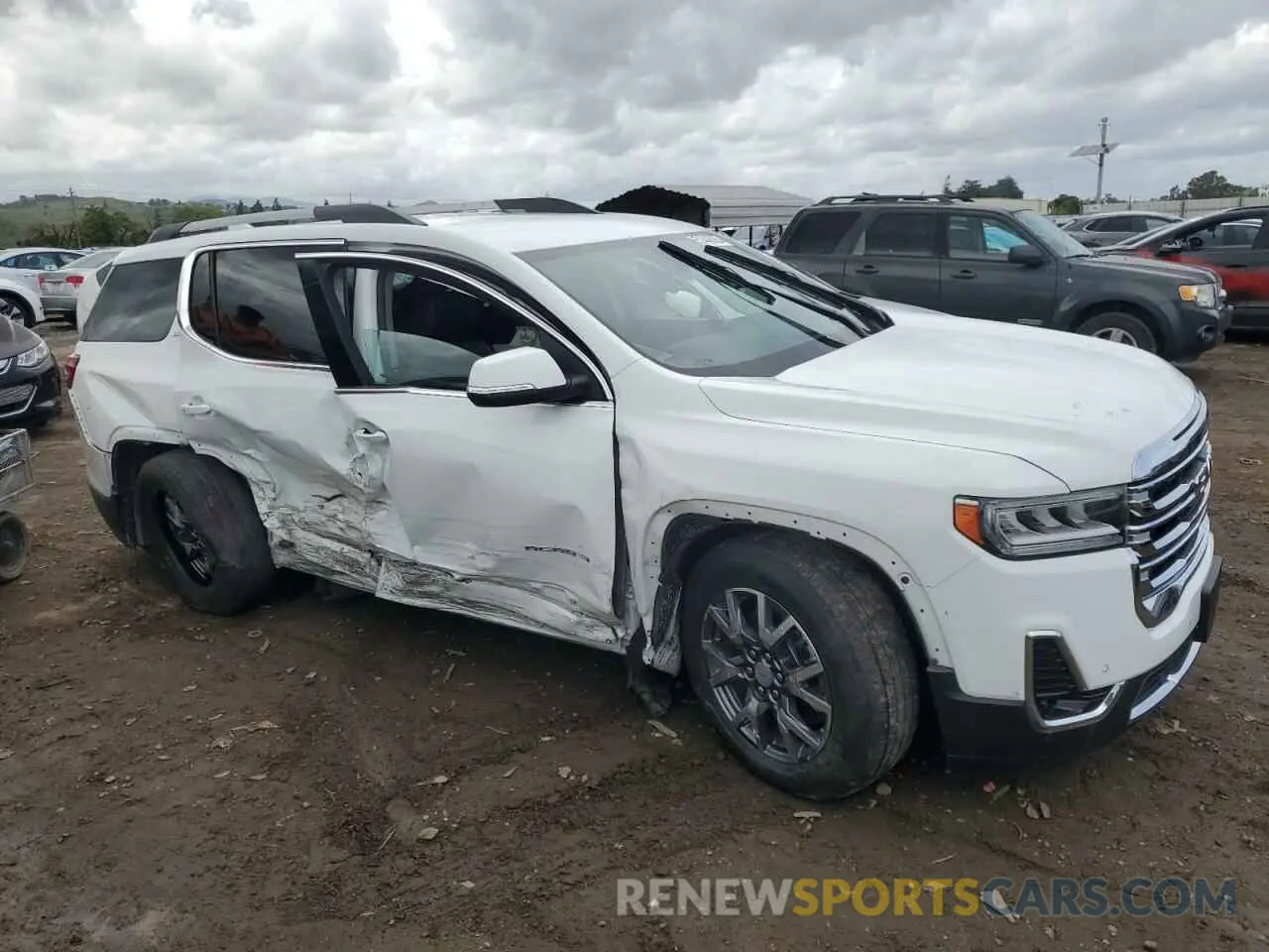 4 fotografías del automóvil dañado 1GKKNML40PZ126966 GMC ACADIA 2023