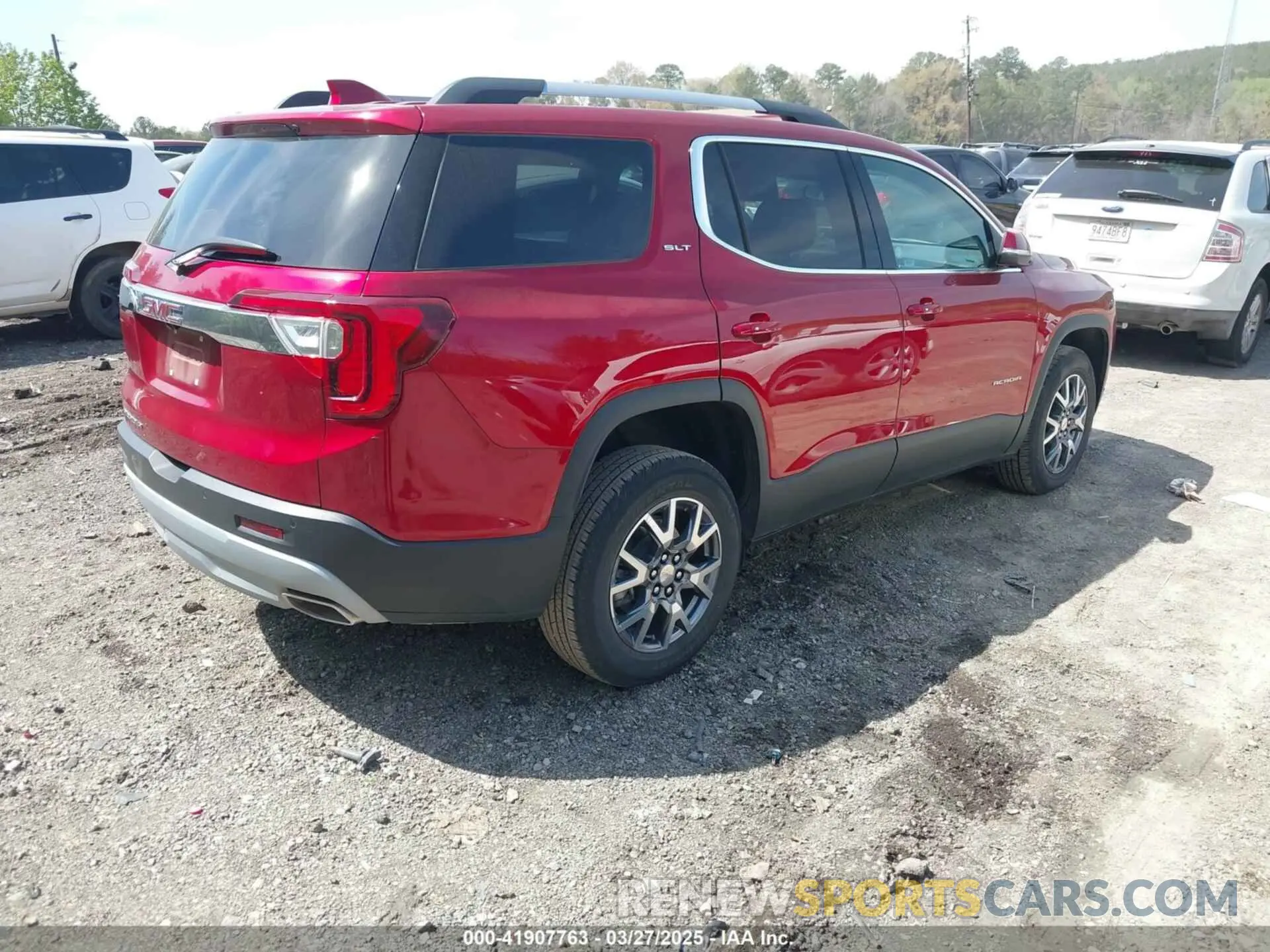 4 fotografías del automóvil dañado 1GKKNML44PZ197801 GMC ACADIA 2023