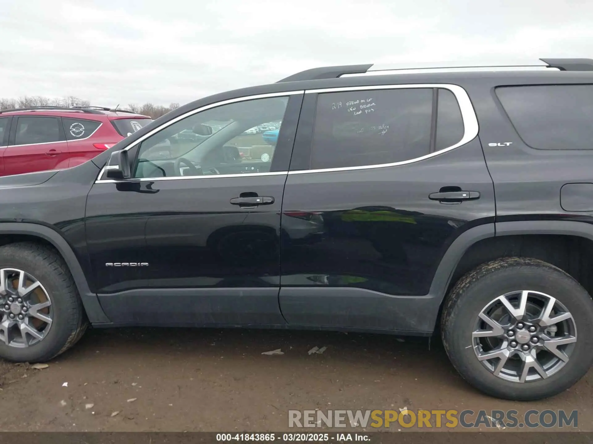 14 fotografías del automóvil dañado 1GKKNML45PZ185835 GMC ACADIA 2023
