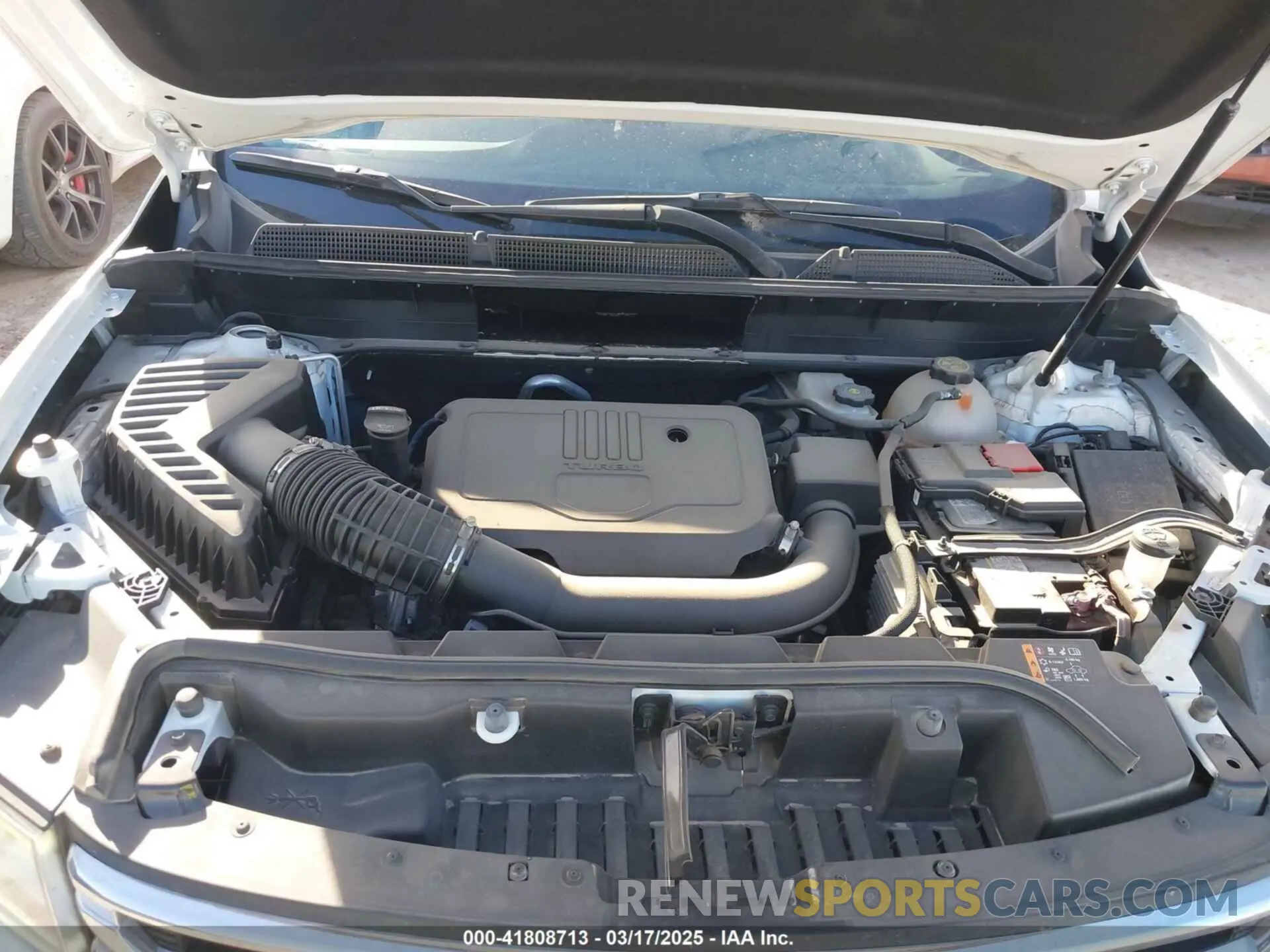 10 fotografías del automóvil dañado 1GKKNML47PZ168955 GMC ACADIA 2023