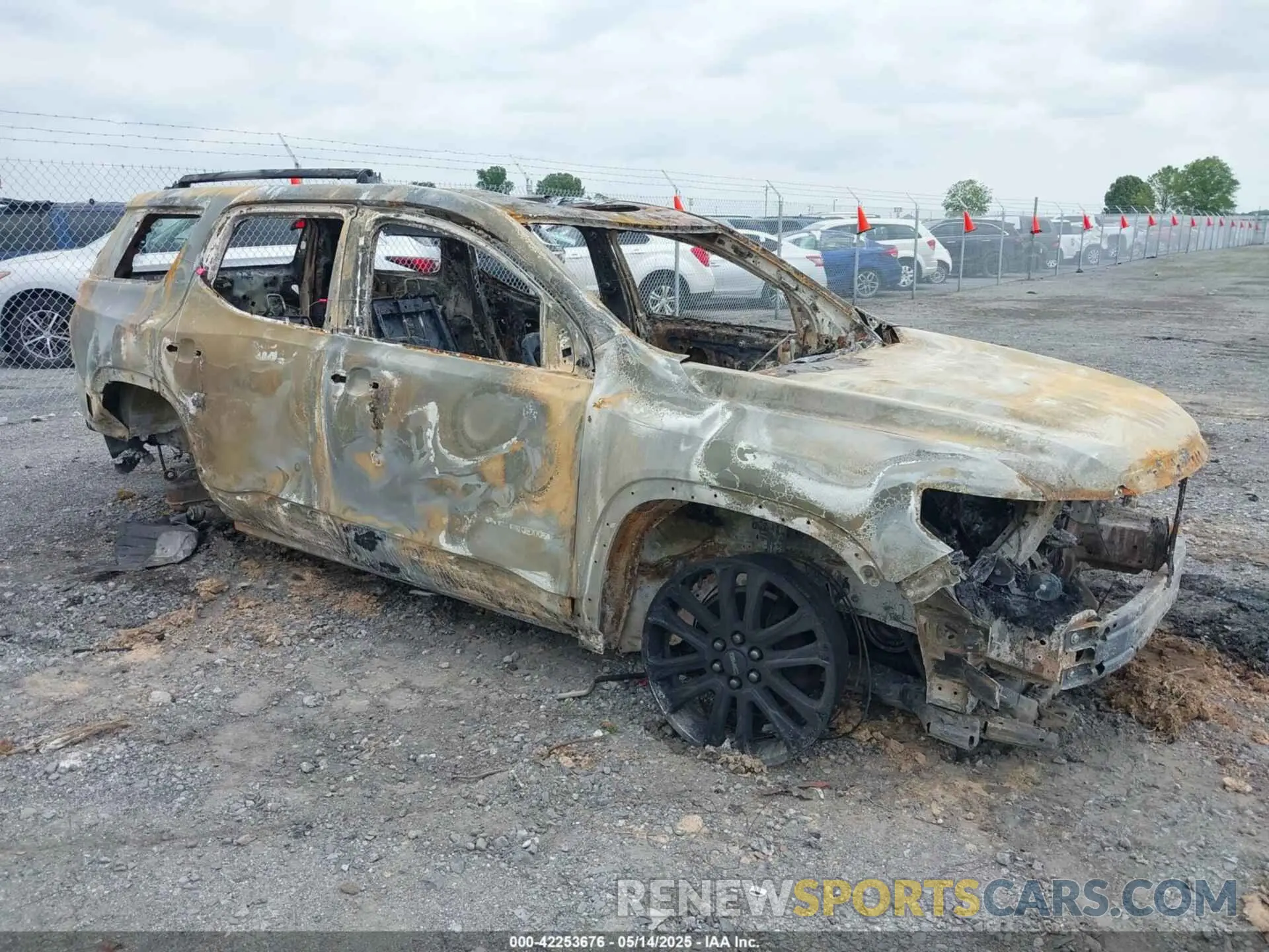 1 fotografías del automóvil dañado 1GKKNMLS2PZ161359 GMC ACADIA 2023