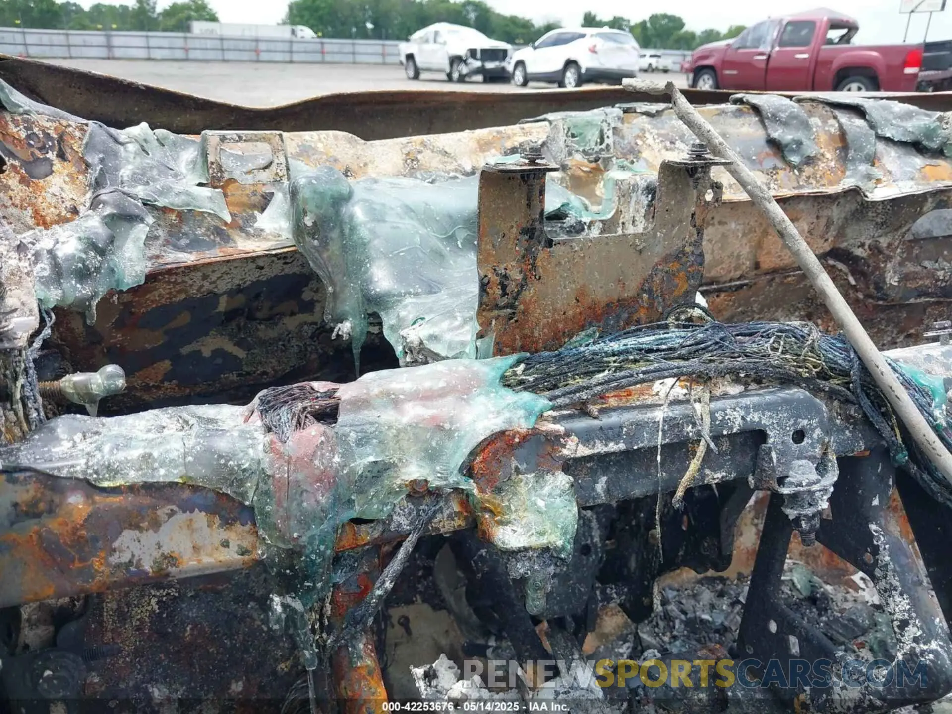 7 fotografías del automóvil dañado 1GKKNMLS2PZ161359 GMC ACADIA 2023