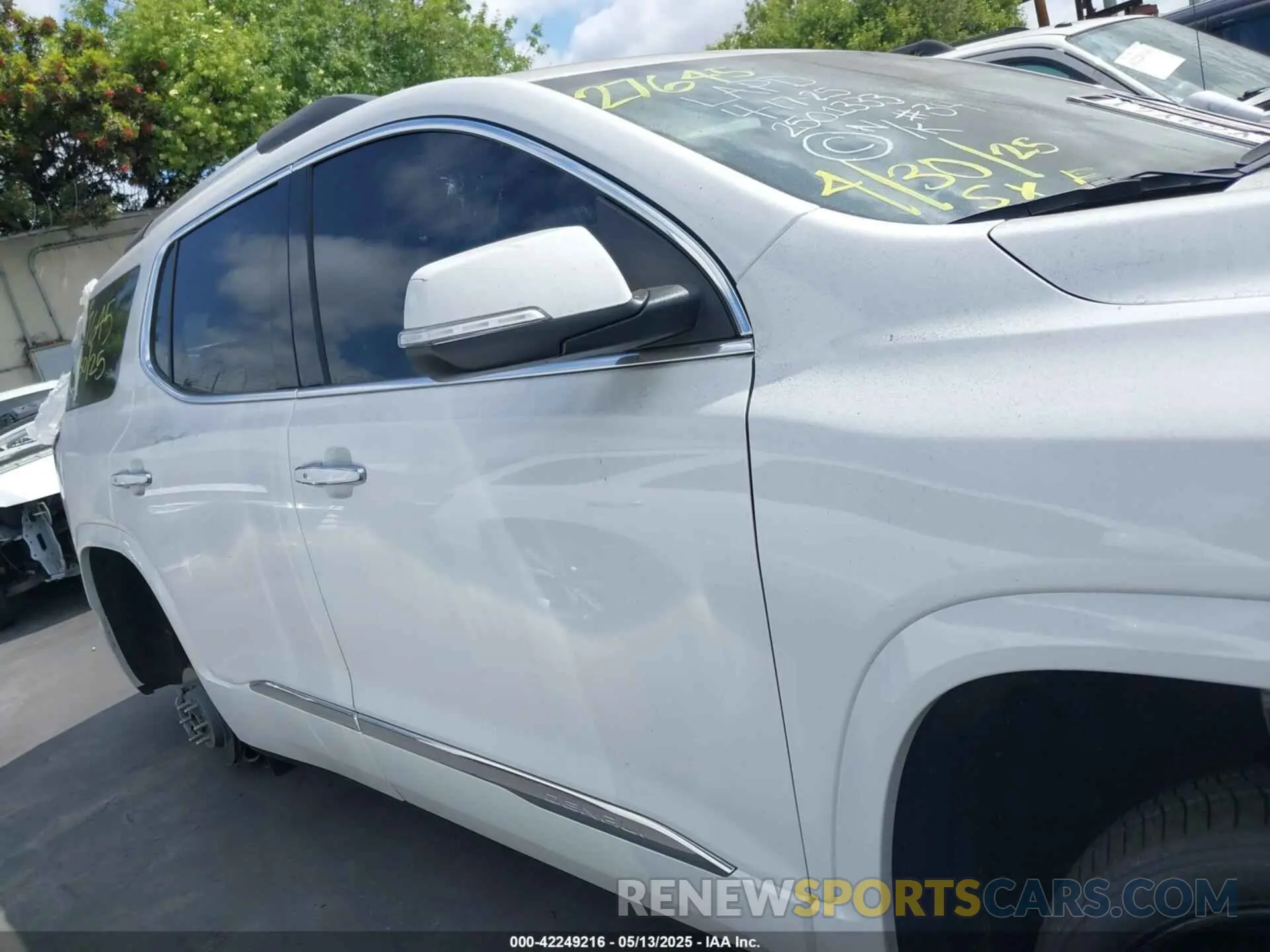12 fotografías del automóvil dañado 1GKKNPL4XPZ226865 GMC ACADIA 2023
