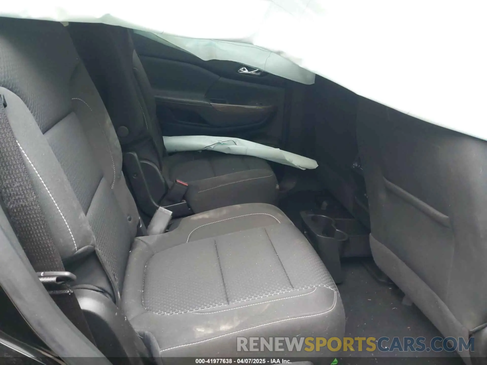 8 fotografías del automóvil dañado 1GKKNRL40PZ216373 GMC ACADIA 2023