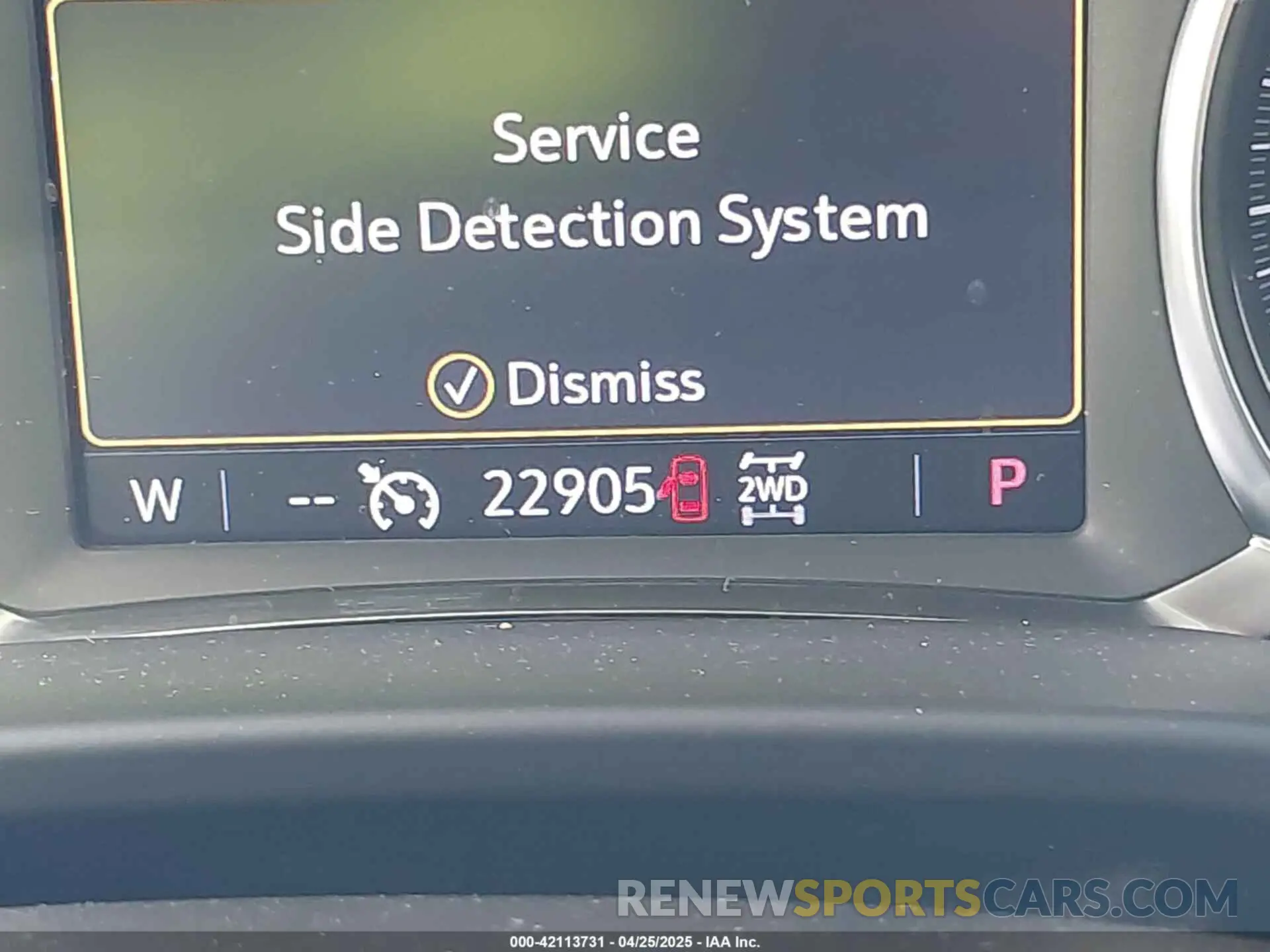 15 fotografías del automóvil dañado 1GKKNRL49PZ173569 GMC ACADIA 2023