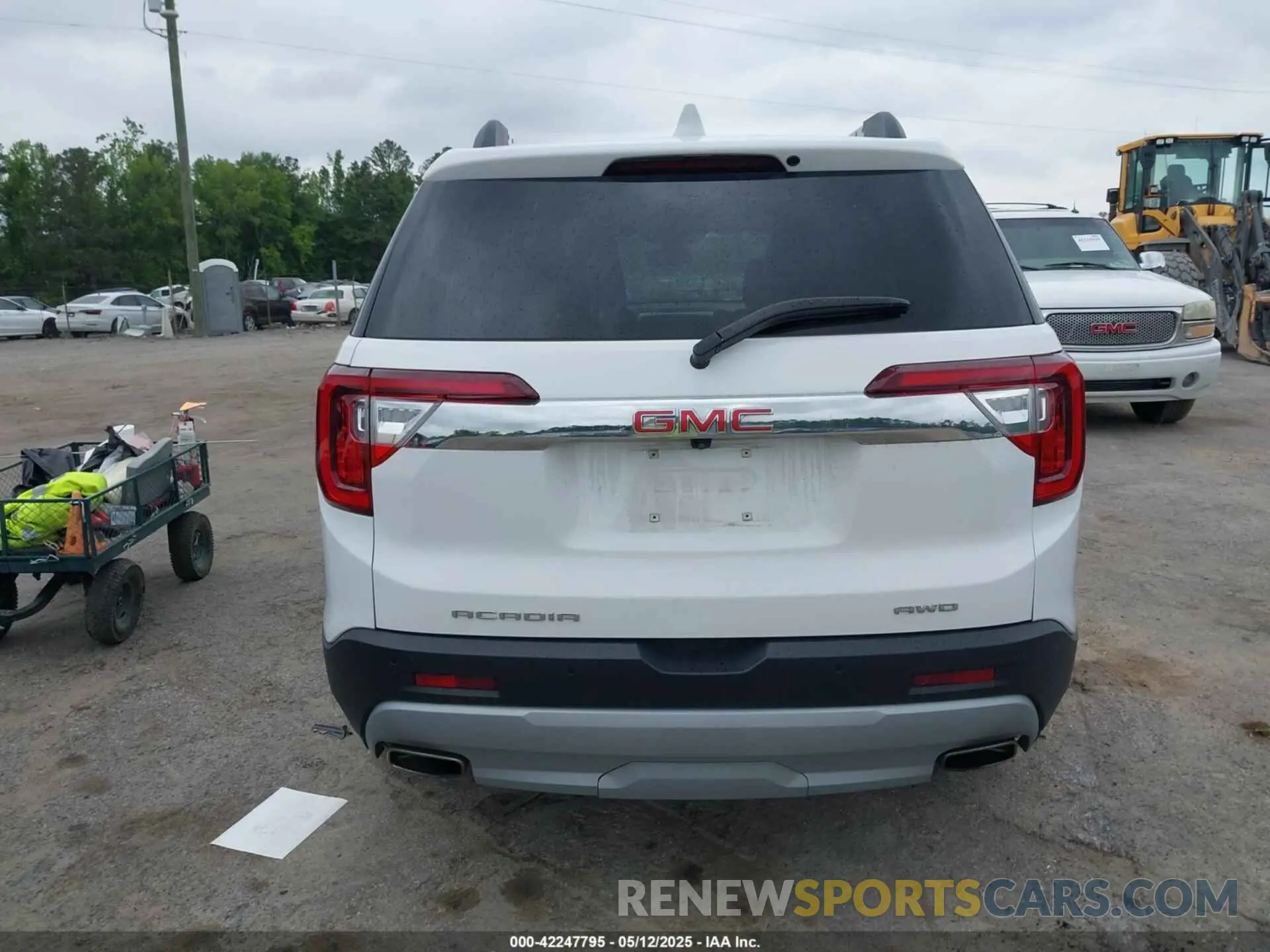 16 fotografías del automóvil dañado 1GKKNUL41PZ211685 GMC ACADIA 2023