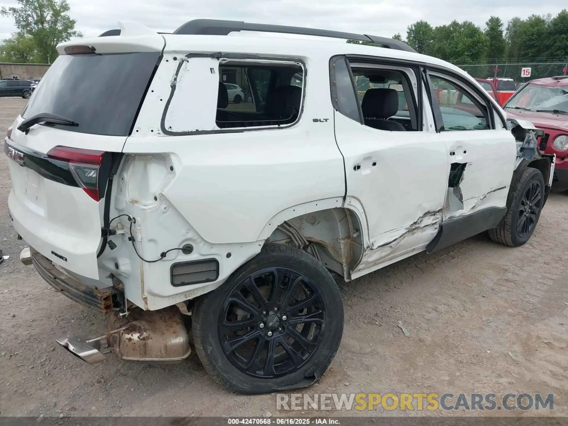 20 fotografías del automóvil dañado 1GKKNUL43PZ102273 GMC ACADIA 2023