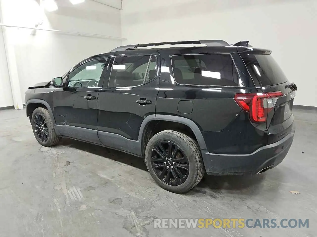 2 fotografías del automóvil dañado 1GKKNUL48PZ111180 GMC ACADIA 2023