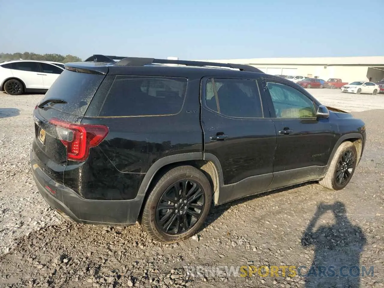 3 fotografías del automóvil dañado 1GKKNUL48PZ173744 GMC ACADIA 2023