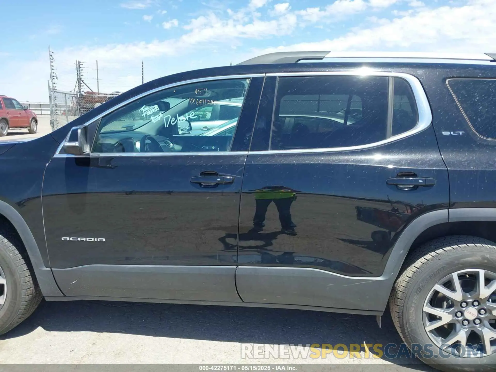 14 fotografías del automóvil dañado 1GKKNUL4XPZ234253 GMC ACADIA 2023
