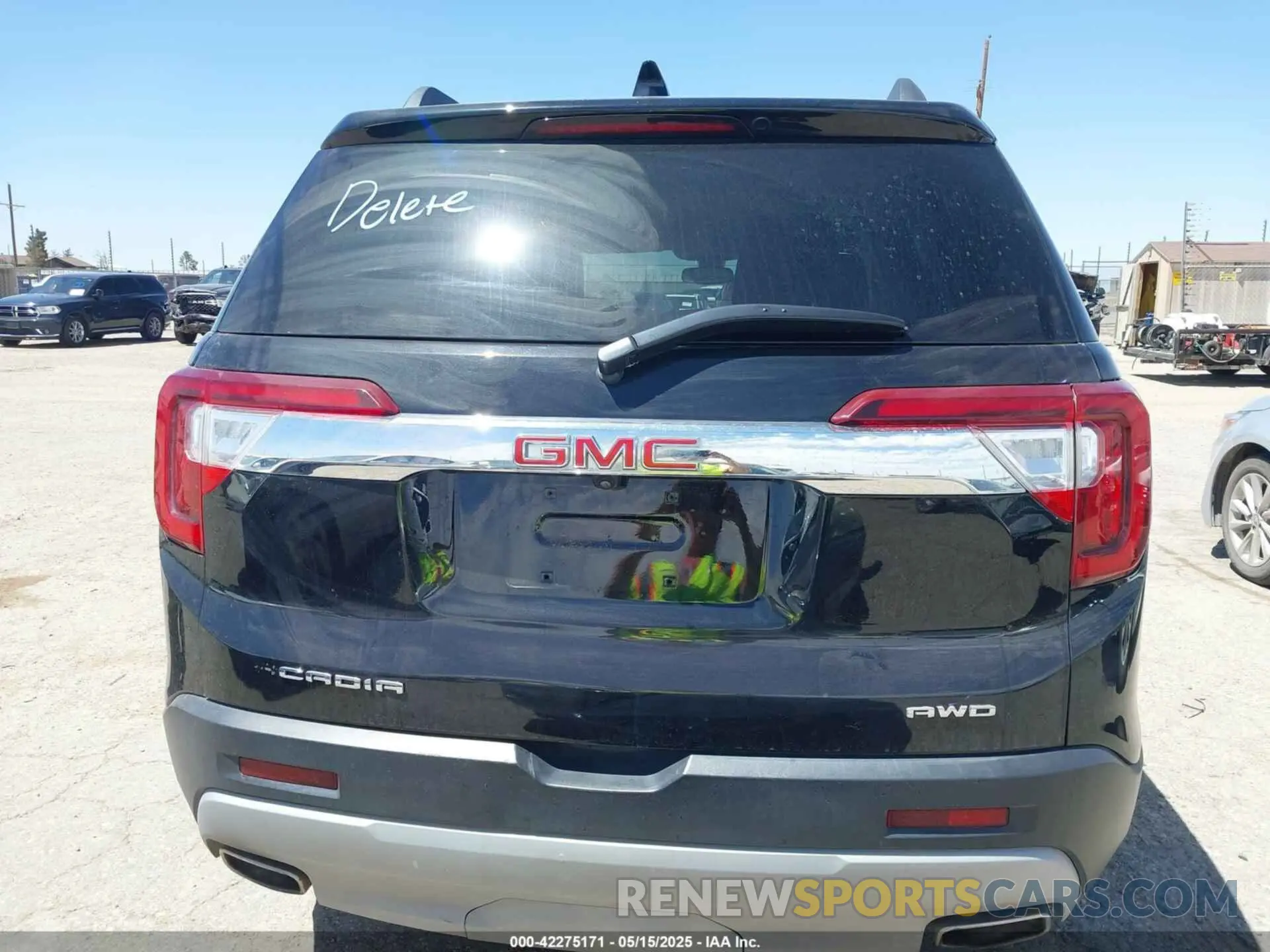 16 fotografías del automóvil dañado 1GKKNUL4XPZ234253 GMC ACADIA 2023