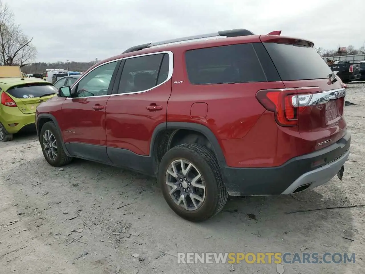 2 fotografías del automóvil dañado 1GKKNULS0PZ264635 GMC ACADIA 2023