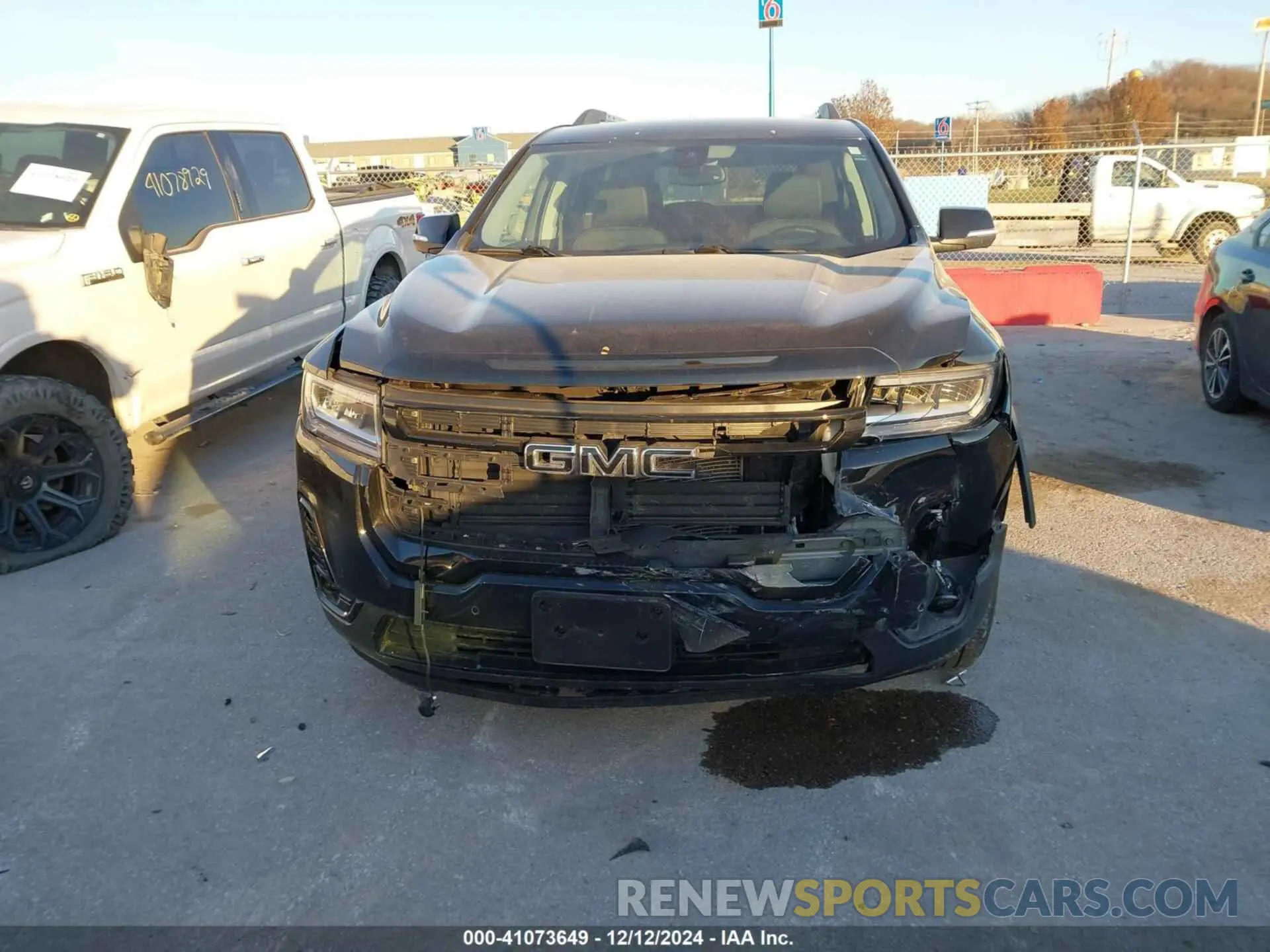 12 fotografías del automóvil dañado 1GKKNULS2PZ160275 GMC ACADIA 2023