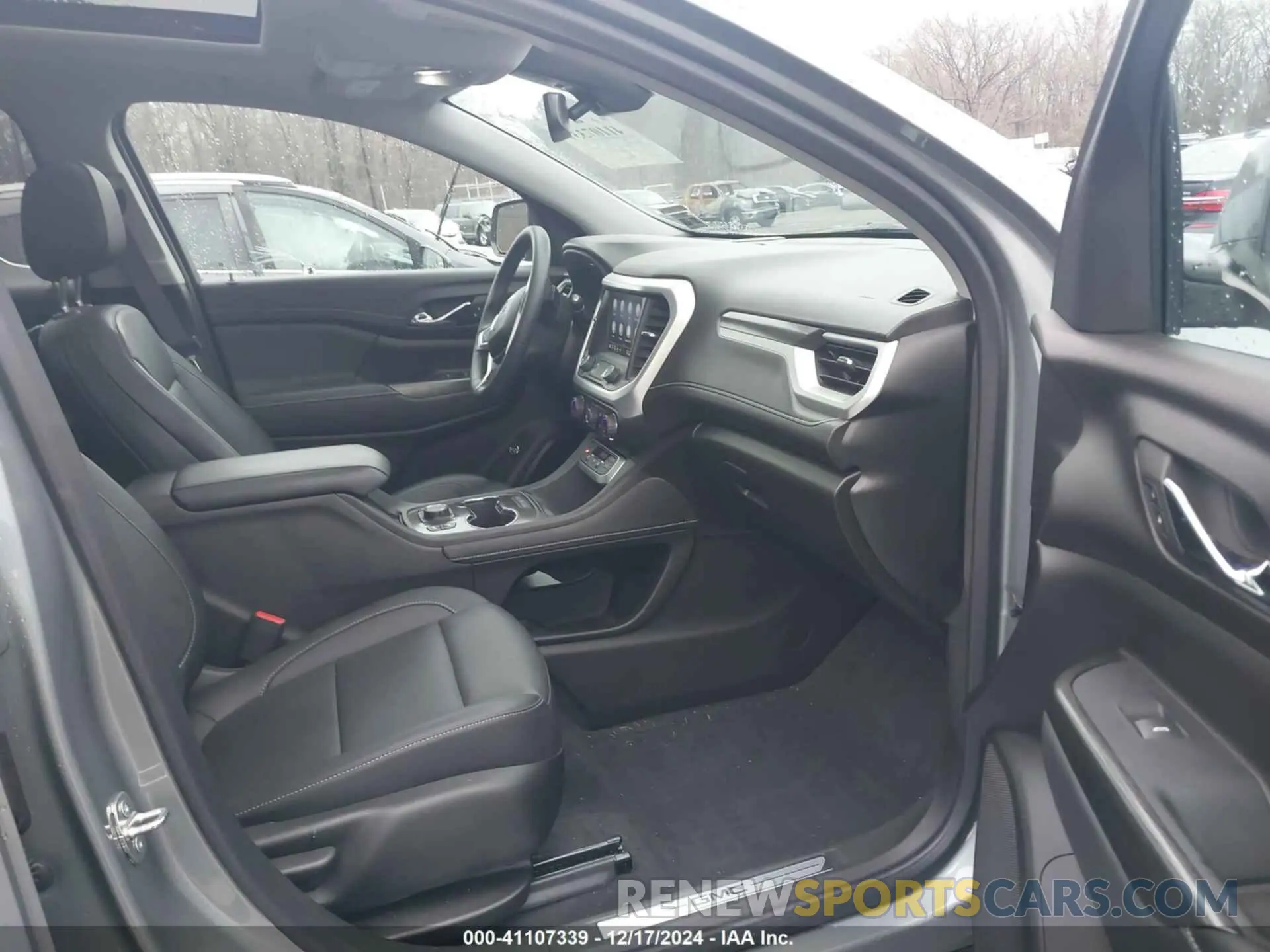 5 fotografías del automóvil dañado 1GKKNULS3PZ252432 GMC ACADIA 2023