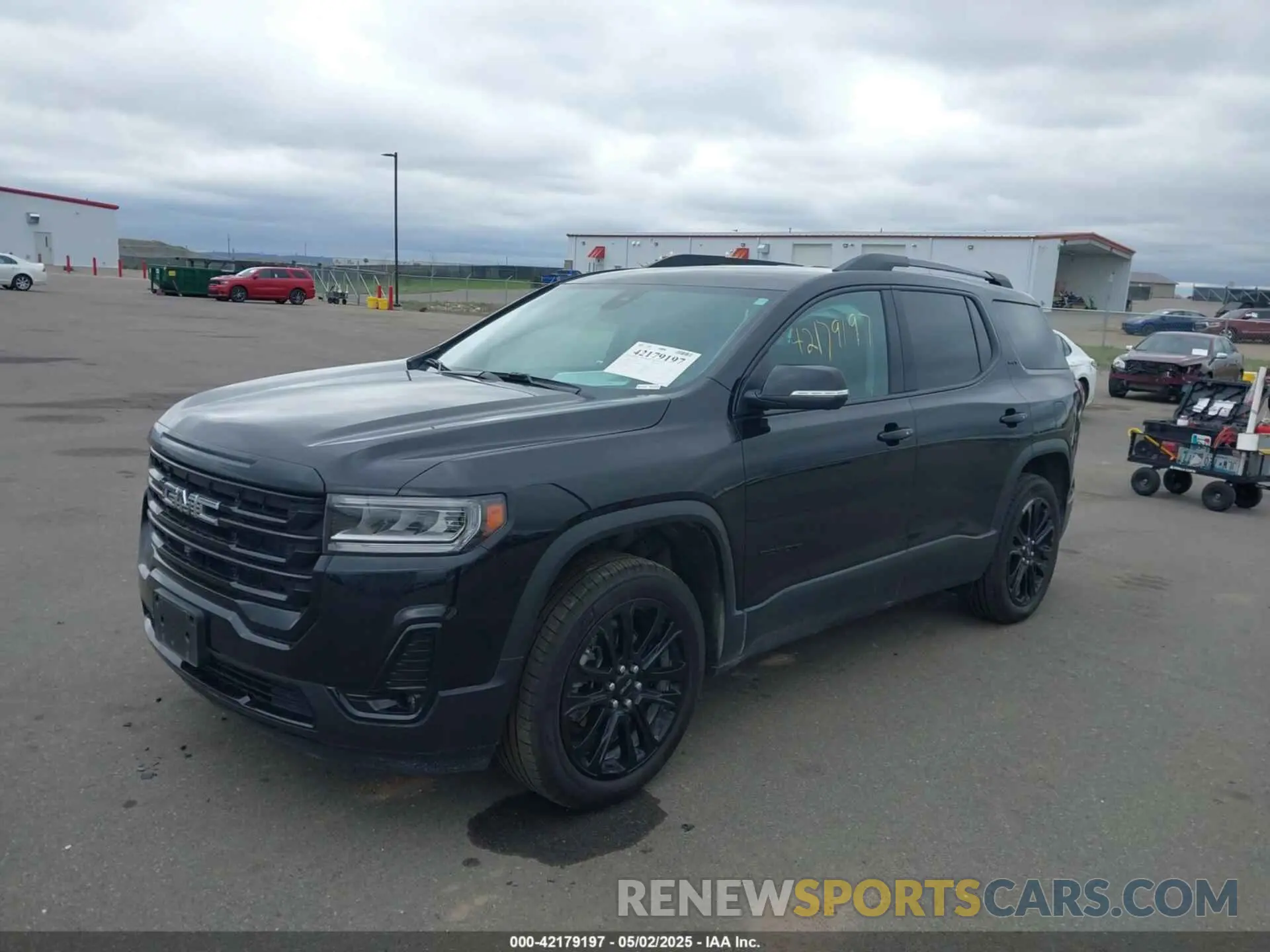 2 fotografías del automóvil dañado 1GKKNULS7PZ221118 GMC ACADIA 2023