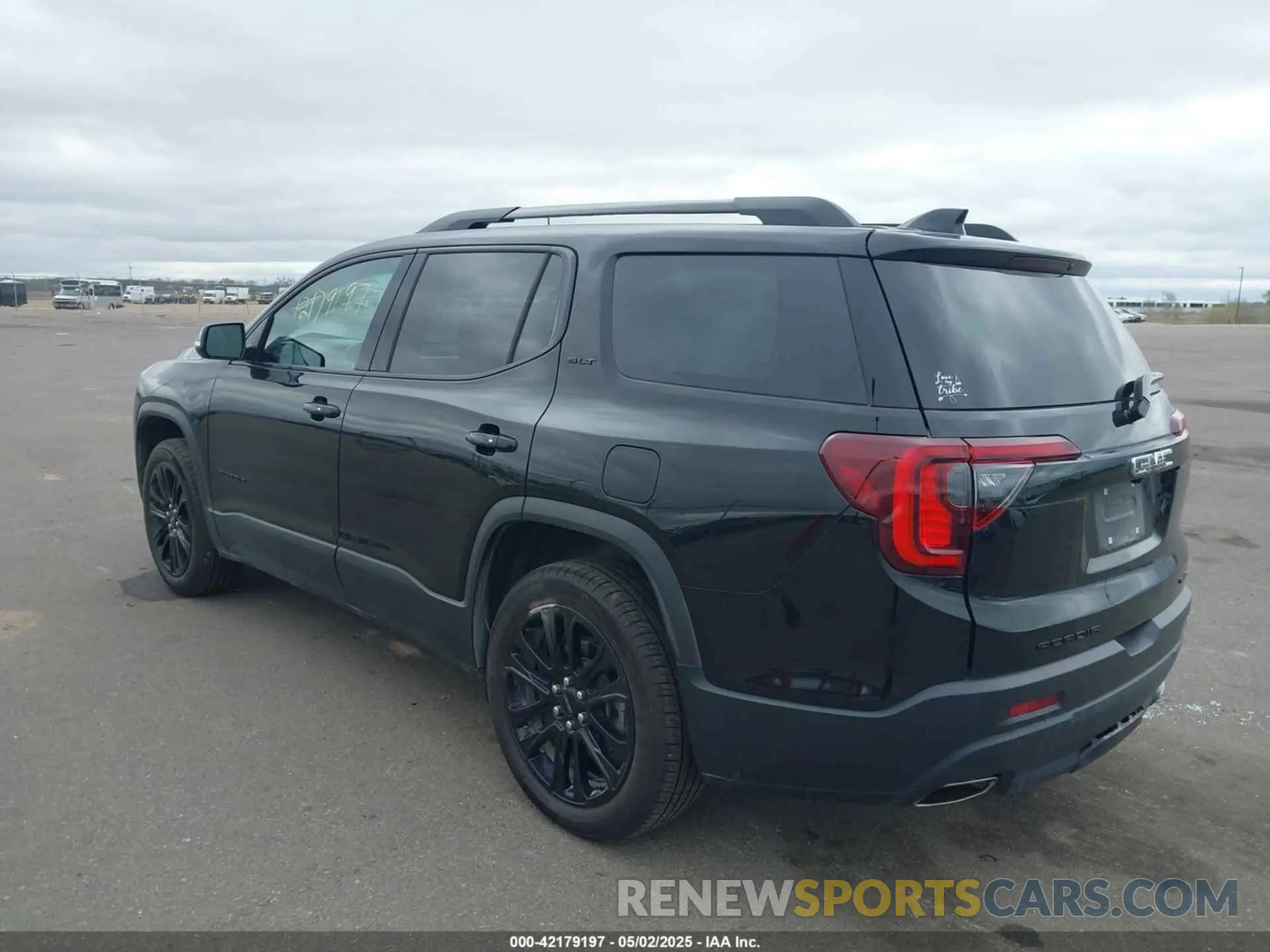 3 fotografías del automóvil dañado 1GKKNULS7PZ221118 GMC ACADIA 2023