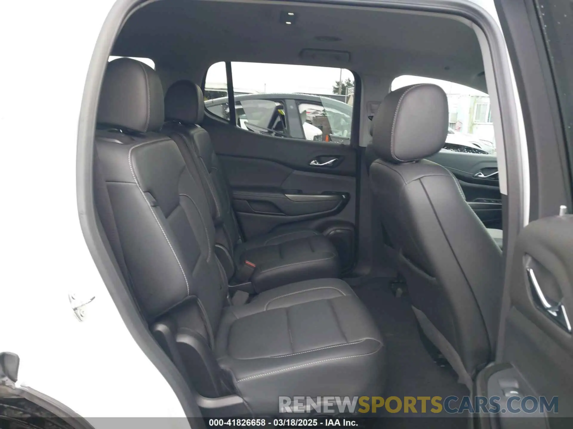 8 fotografías del automóvil dañado 1GKKNULS7PZ254670 GMC ACADIA 2023
