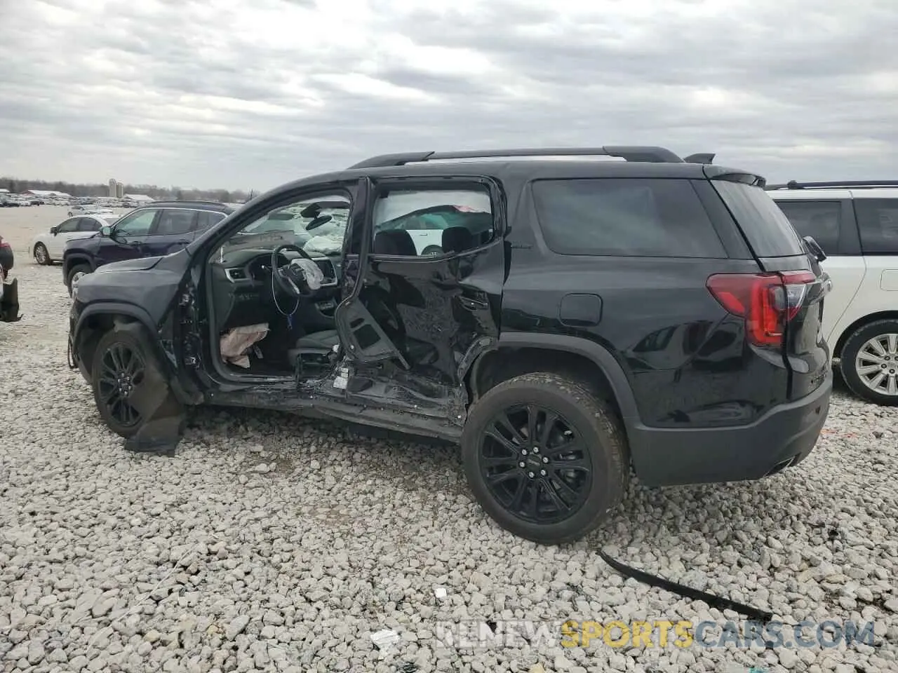 2 fotografías del automóvil dañado 1GKKNULS9PZ255562 GMC ACADIA 2023