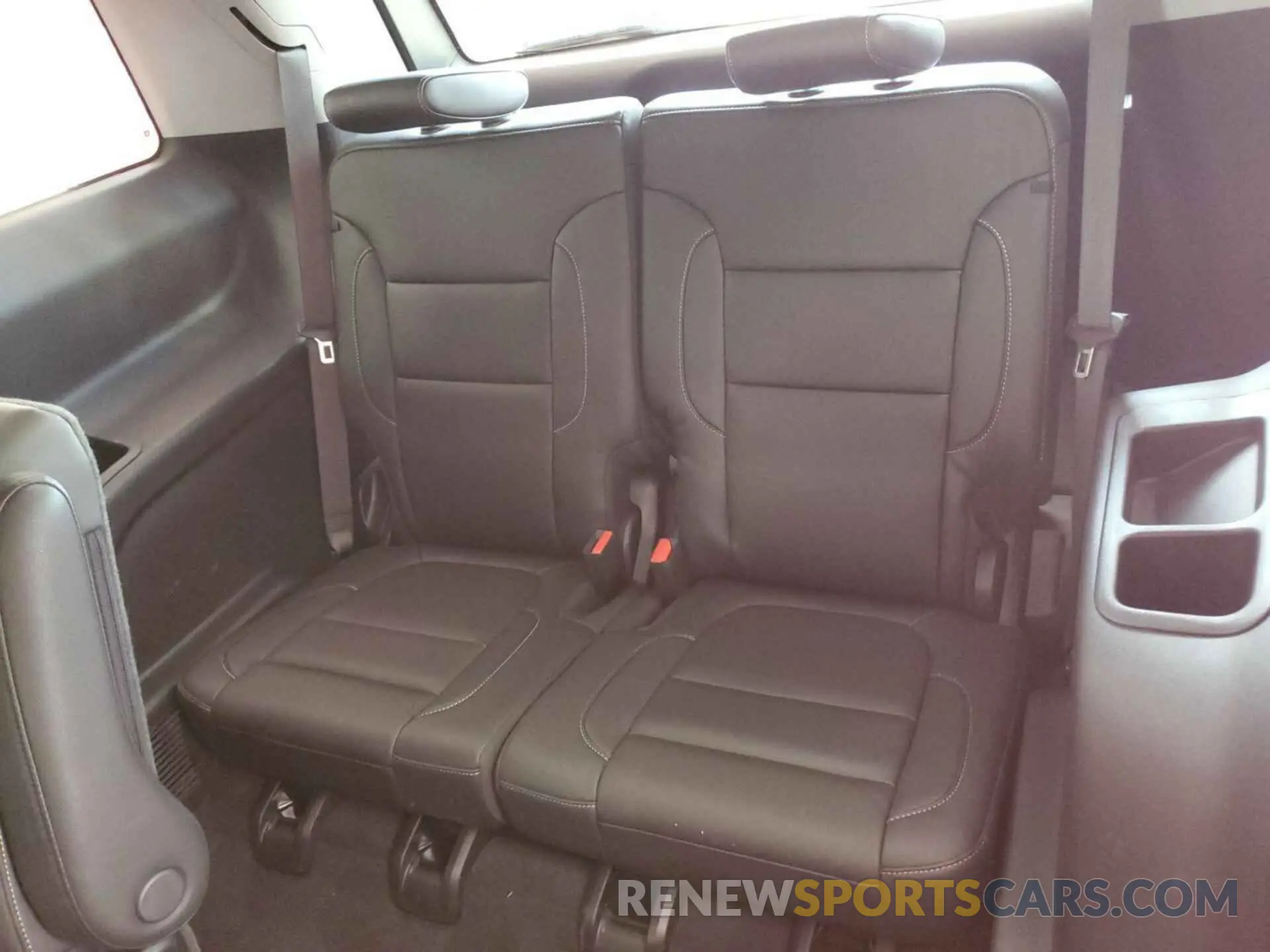 21 fotografías del automóvil dañado 1GKKNULSXPZ131073 GMC ACADIA 2023