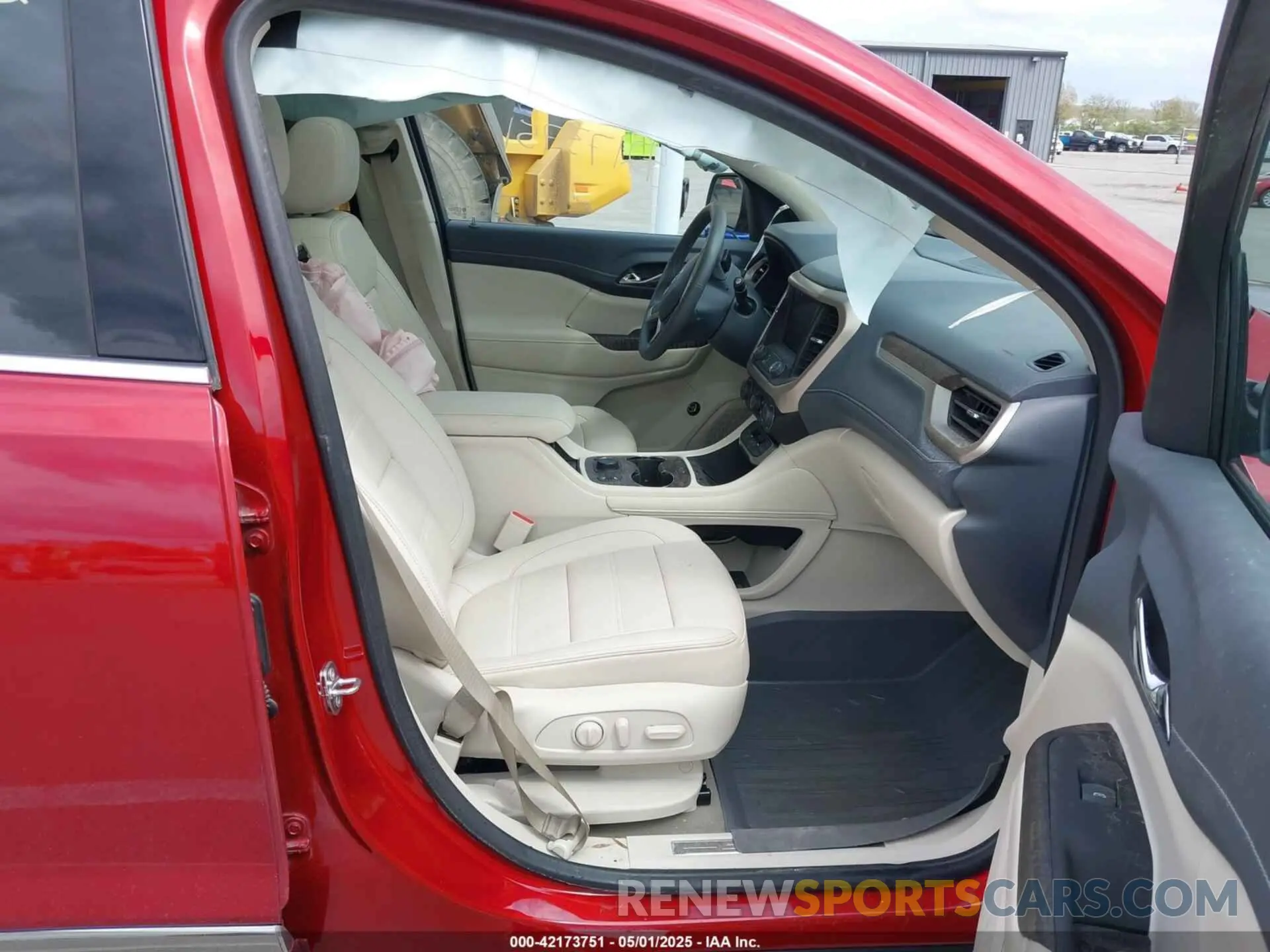 5 fotografías del automóvil dañado 1GKKNXL47PZ125749 GMC ACADIA 2023