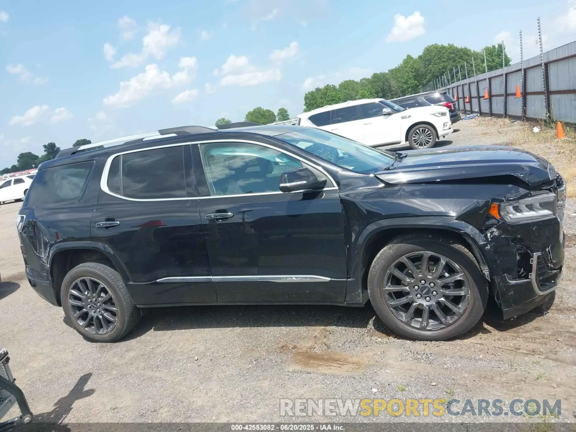 13 fotografías del automóvil dañado 1GKKNXLS4PZ204830 GMC ACADIA 2023