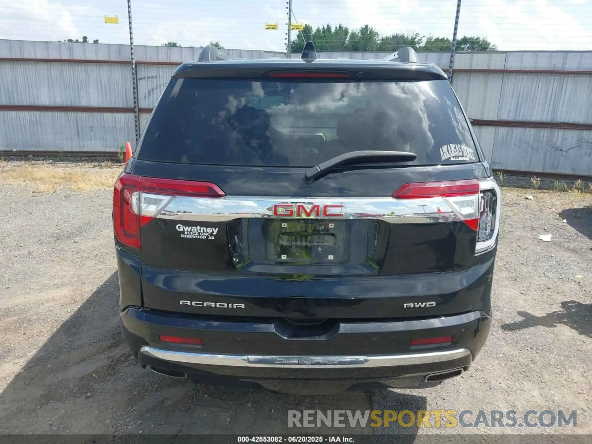 16 fotografías del automóvil dañado 1GKKNXLS4PZ204830 GMC ACADIA 2023