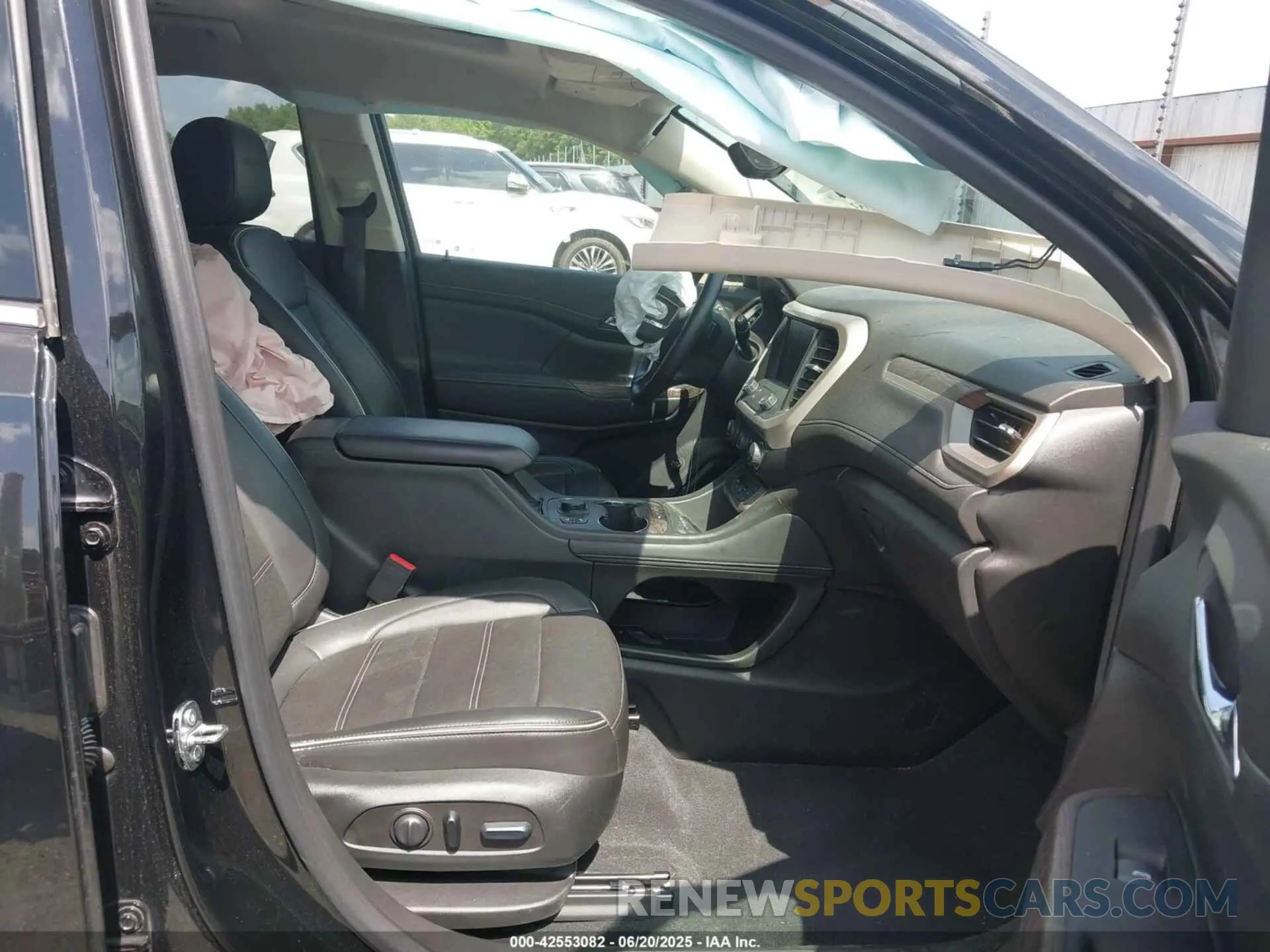 5 fotografías del automóvil dañado 1GKKNXLS4PZ204830 GMC ACADIA 2023