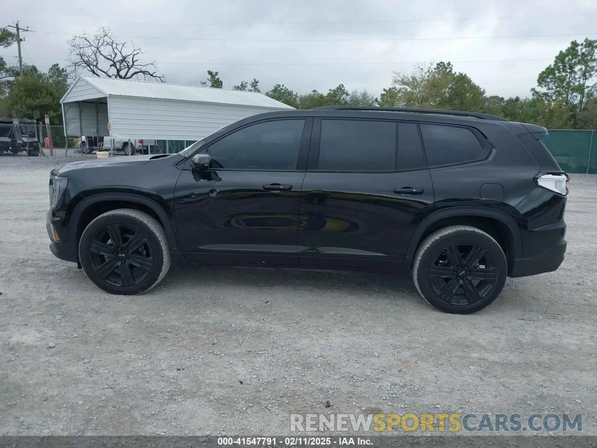 14 fotografías del automóvil dañado 1GKENKKS5RJ231201 GMC ACADIA 2024