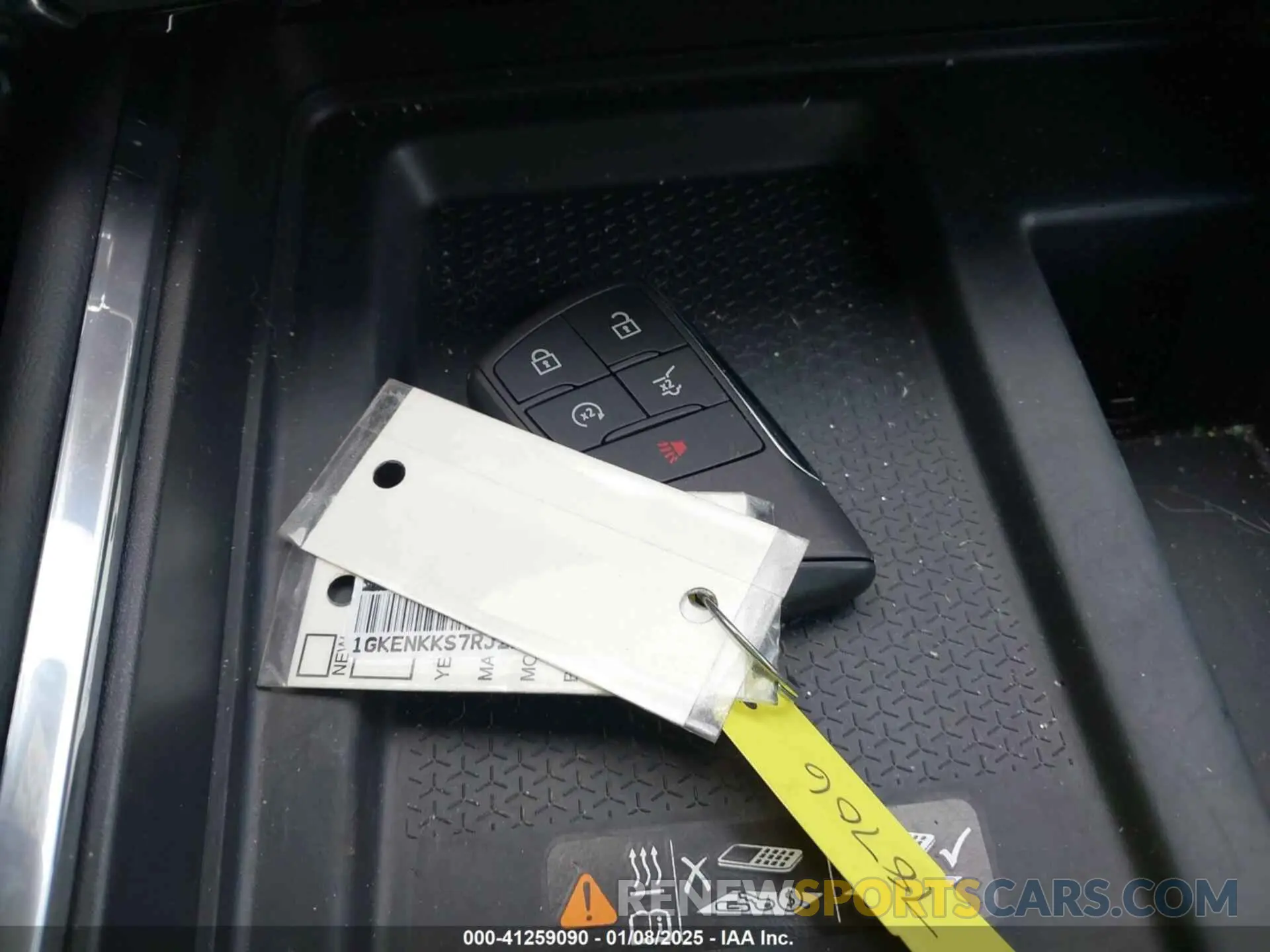 11 fotografías del automóvil dañado 1GKENKKS7RJ224119 GMC ACADIA 2024
