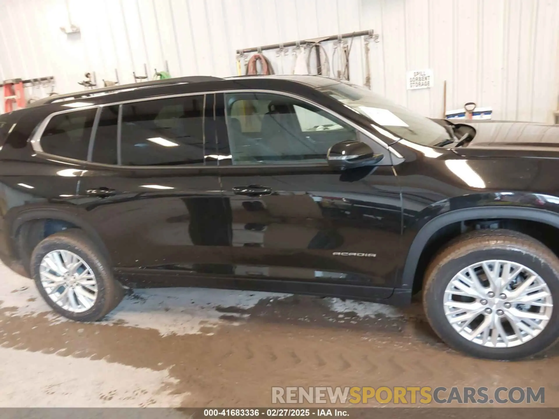 13 fotografías del automóvil dañado 1GKENKKS8RJ183273 GMC ACADIA 2024