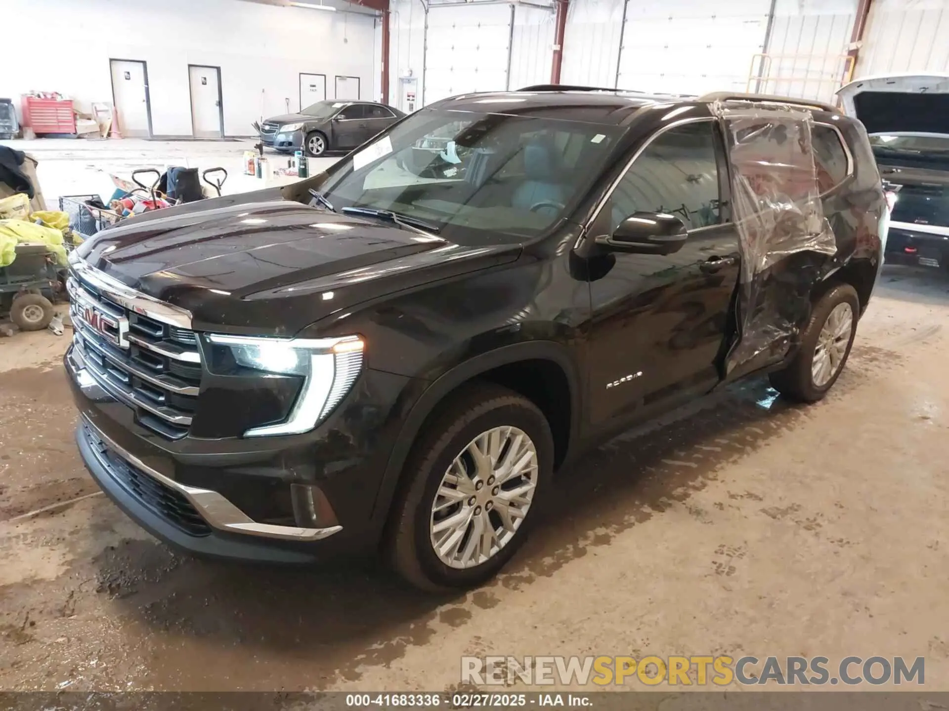 2 fotografías del automóvil dañado 1GKENKKS8RJ183273 GMC ACADIA 2024