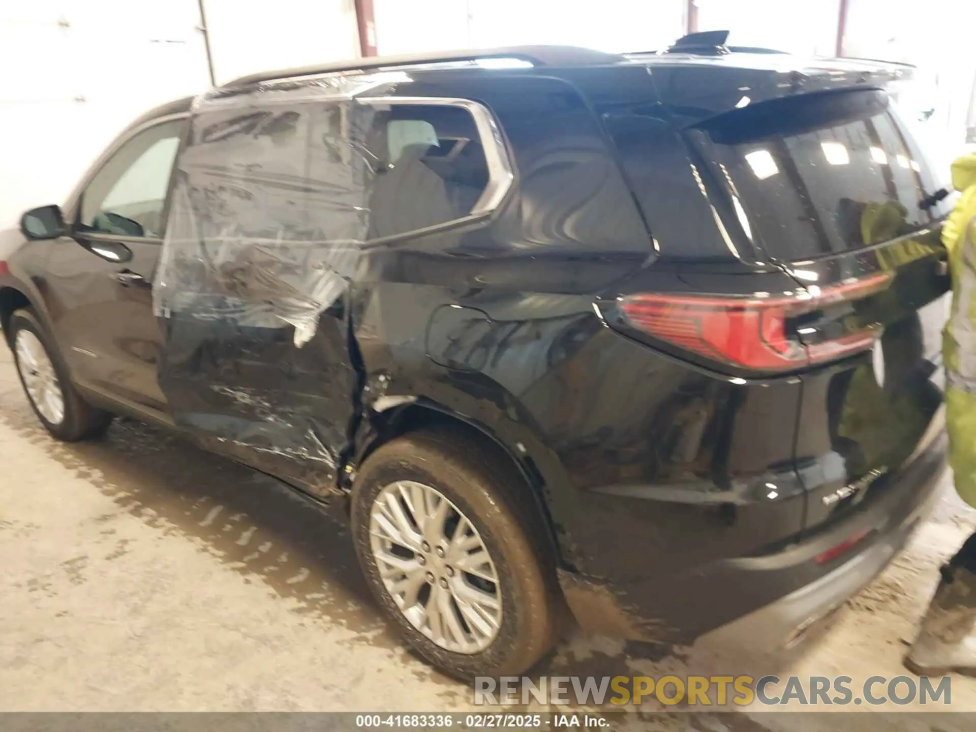 3 fotografías del automóvil dañado 1GKENKKS8RJ183273 GMC ACADIA 2024