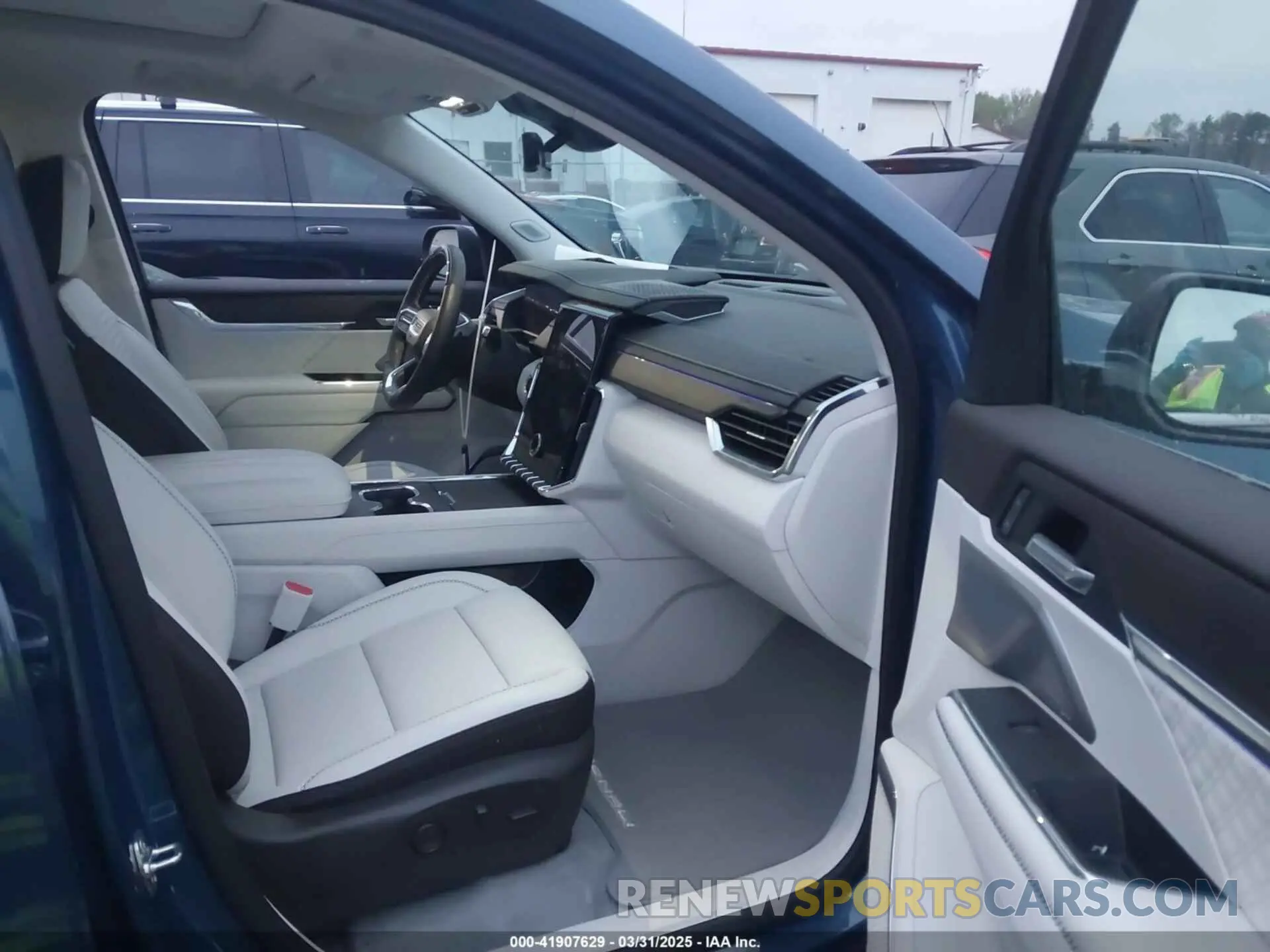 5 fotografías del automóvil dañado 1GKENLKS7RJ190012 GMC ACADIA 2024