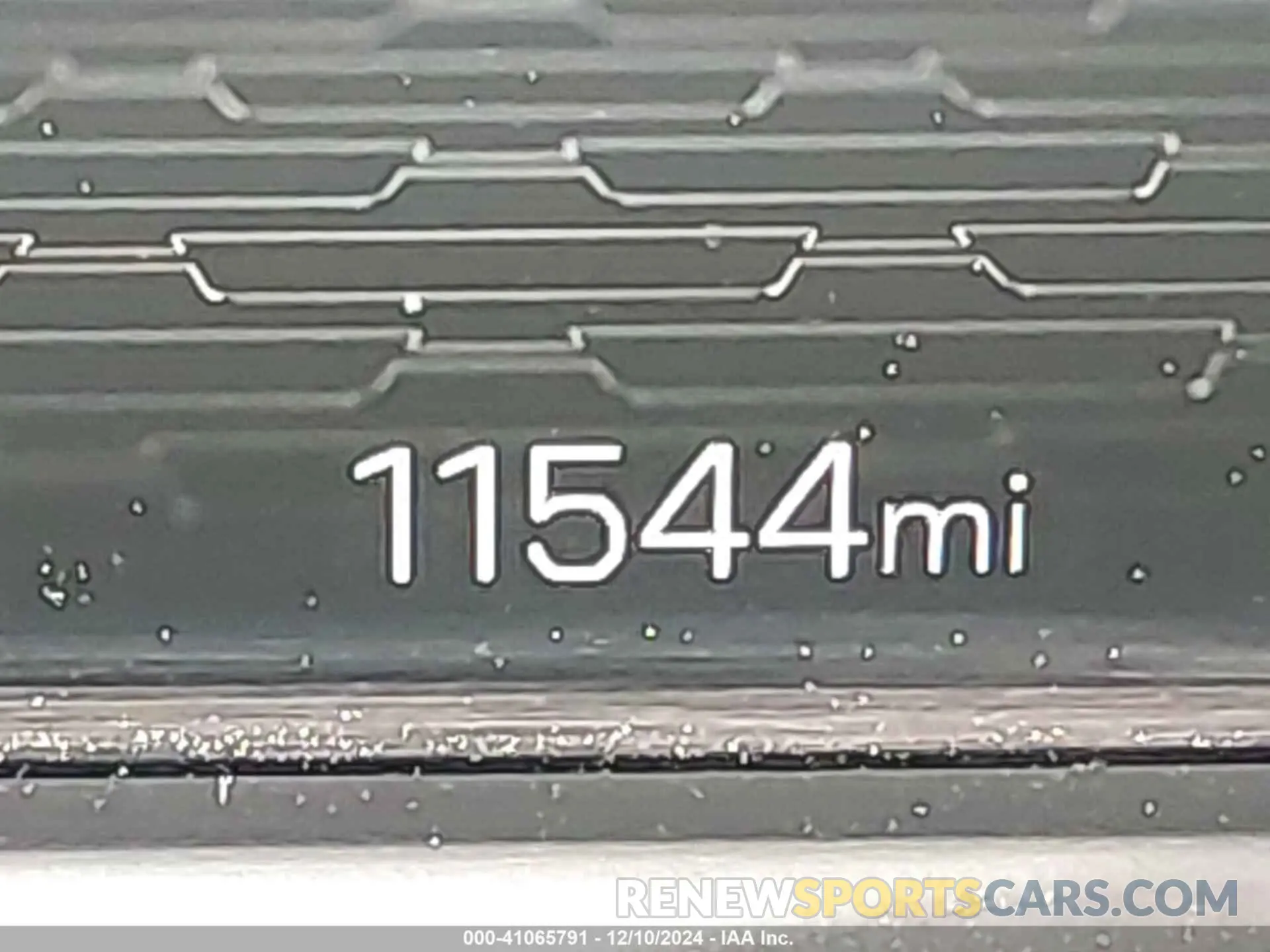15 fotografías del automóvil dañado 1GKENPKS3RJ186613 GMC ACADIA 2024