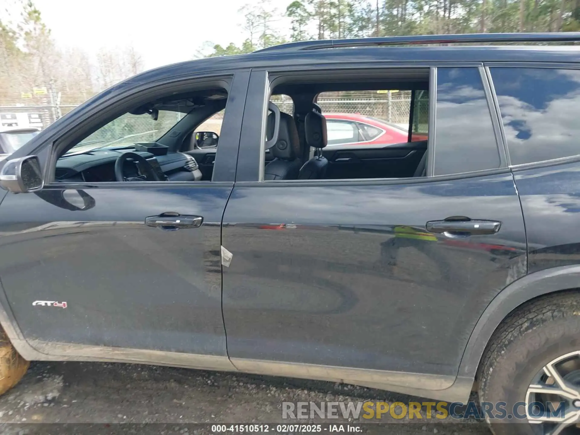 13 fotografías del automóvil dañado 1GKENPKSHRJ155390 GMC ACADIA 2024