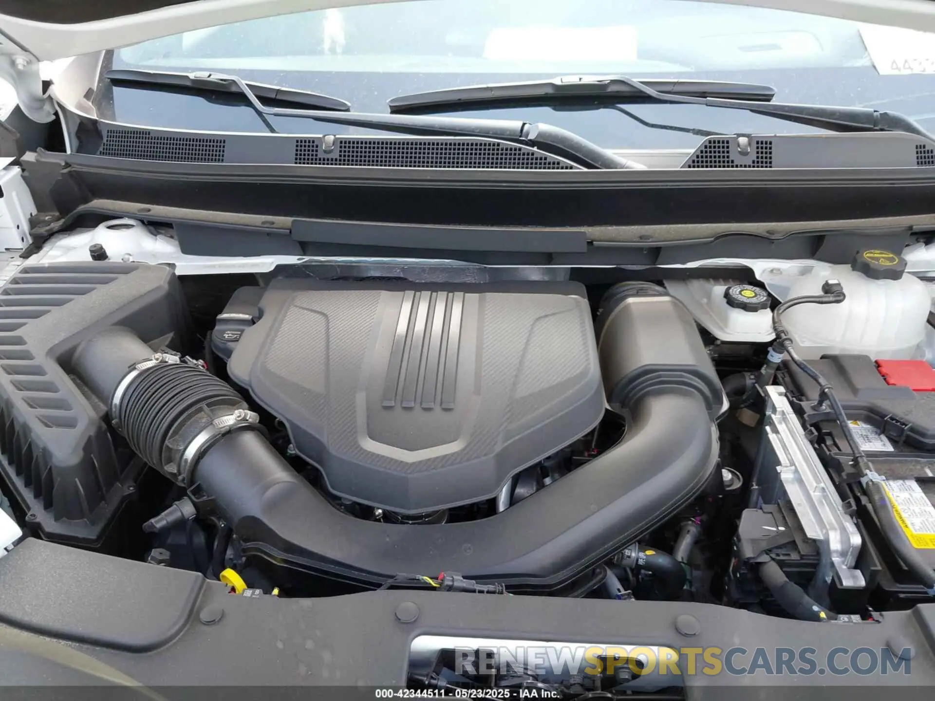 10 fotografías del automóvil dañado 1GKENKRS2SJ161183 GMC ACADIA 2025