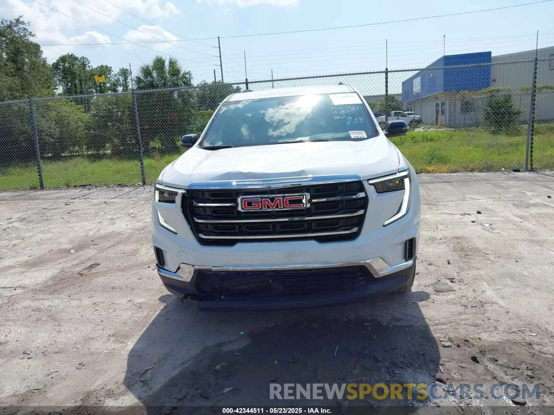 11 fotografías del automóvil dañado 1GKENKRS2SJ161183 GMC ACADIA 2025