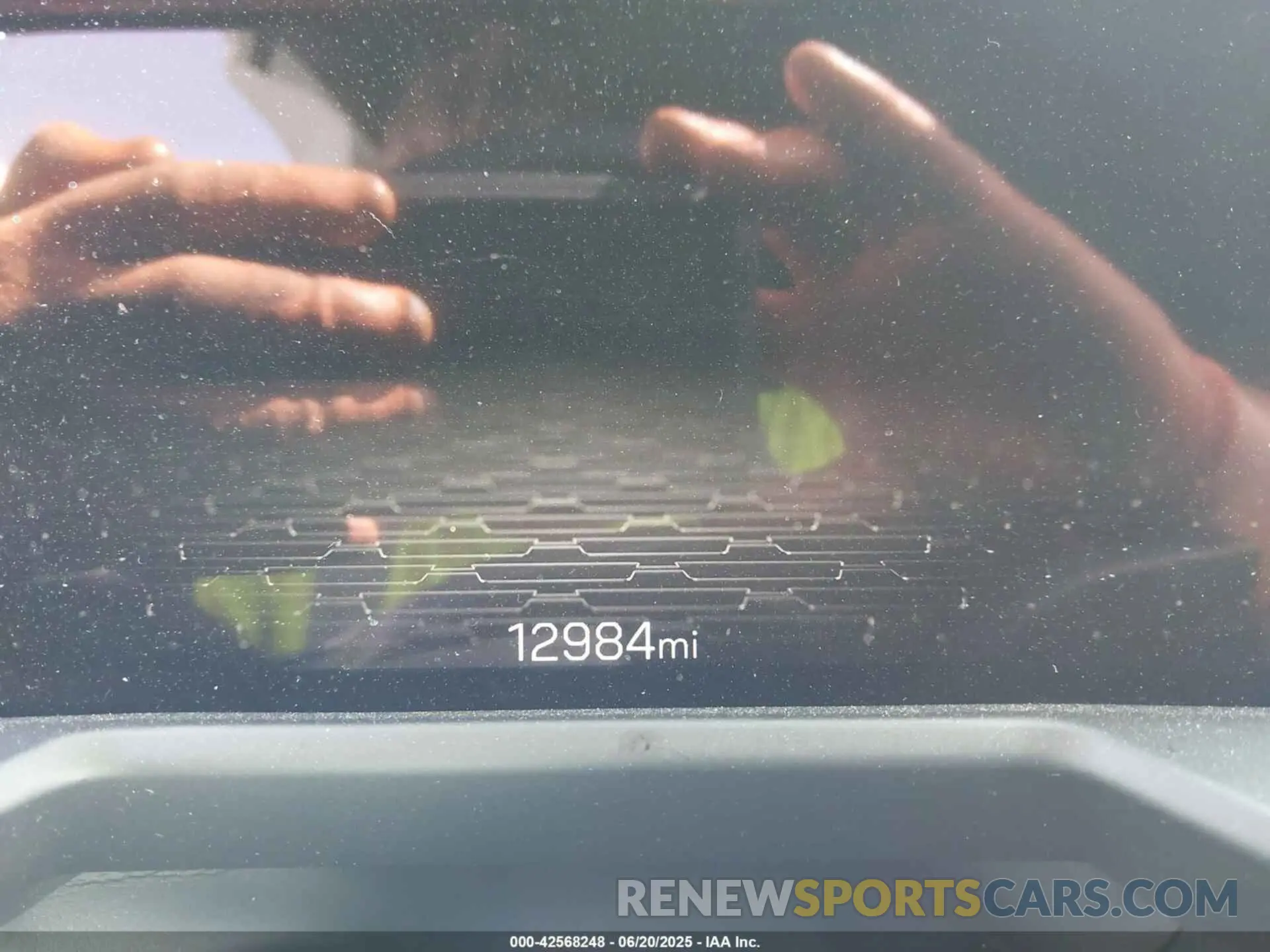 7 fotografías del automóvil dañado 1GKENKRS4SJ155580 GMC ACADIA 2025