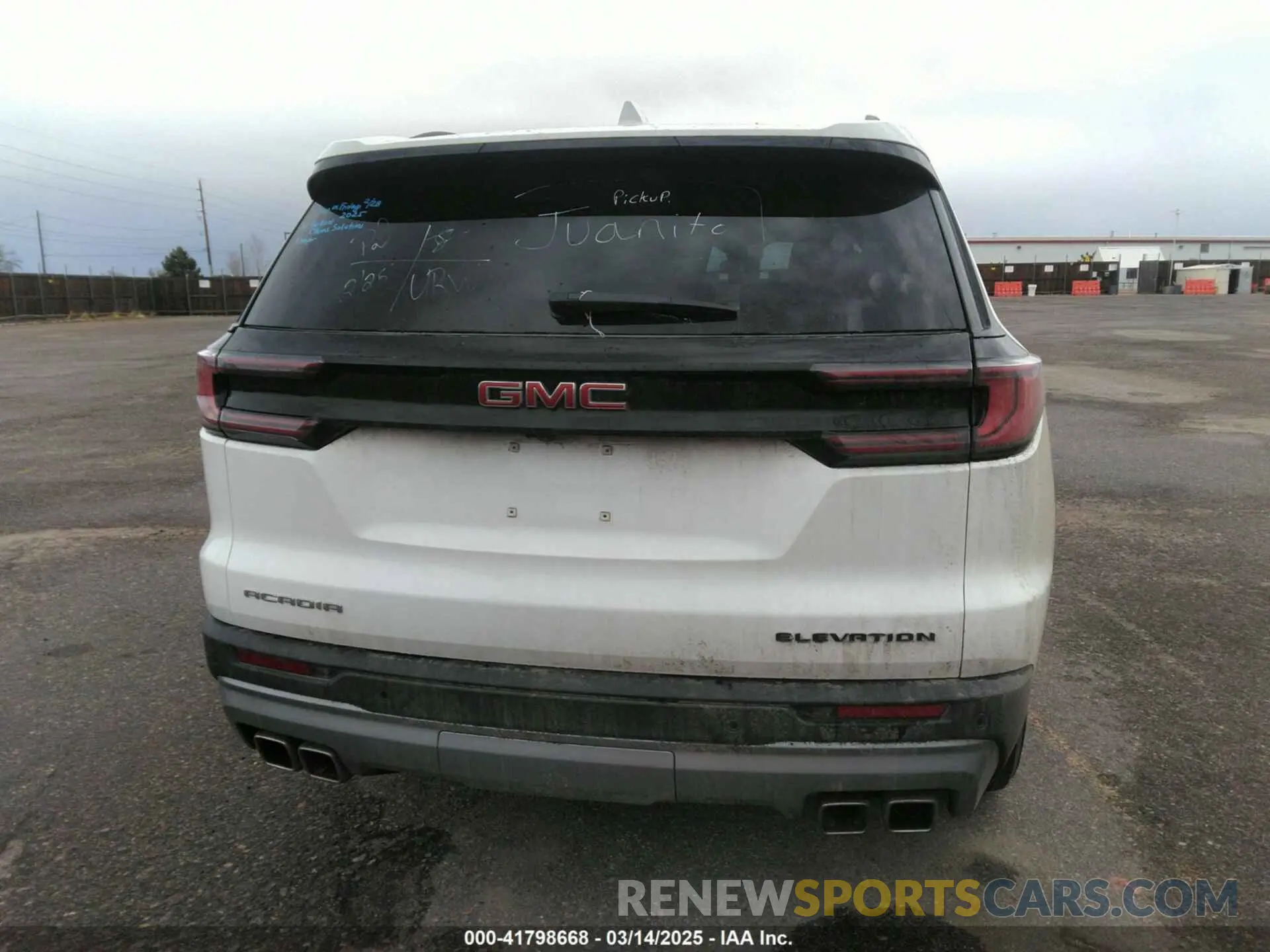 16 fotografías del automóvil dañado 1GKENKRS4SJ165168 GMC ACADIA 2025