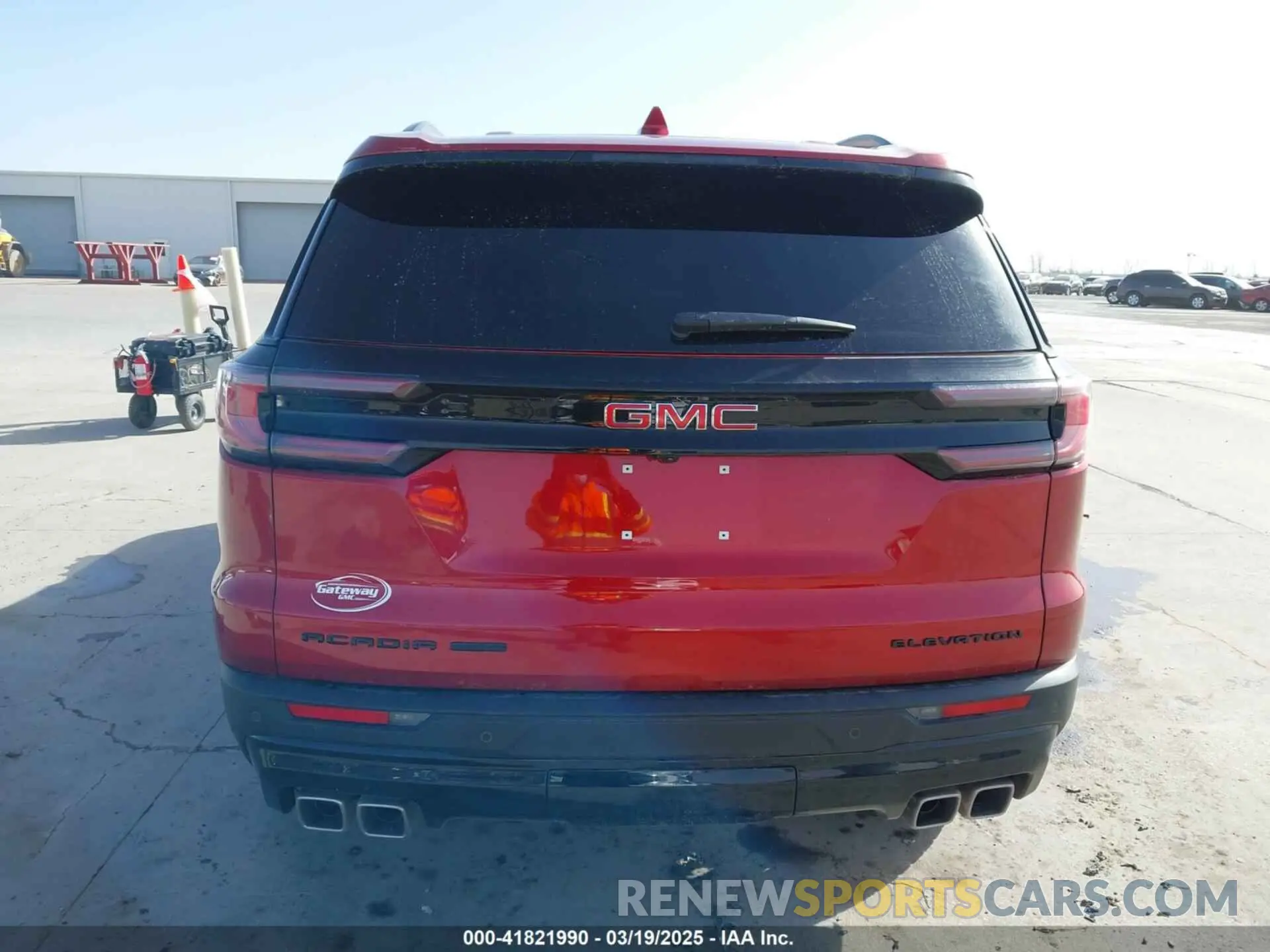 16 fotografías del automóvil dañado 1GKENNRS0SJ118513 GMC ACADIA 2025