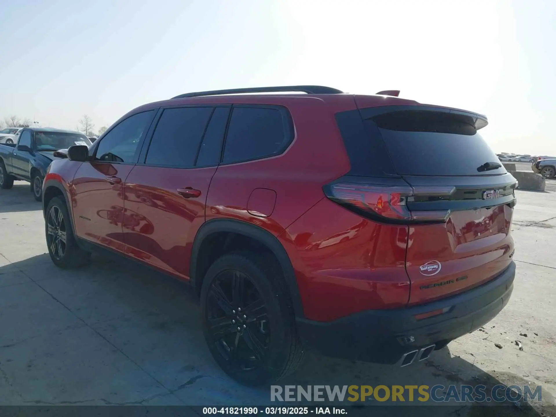 3 fotografías del automóvil dañado 1GKENNRS0SJ118513 GMC ACADIA 2025