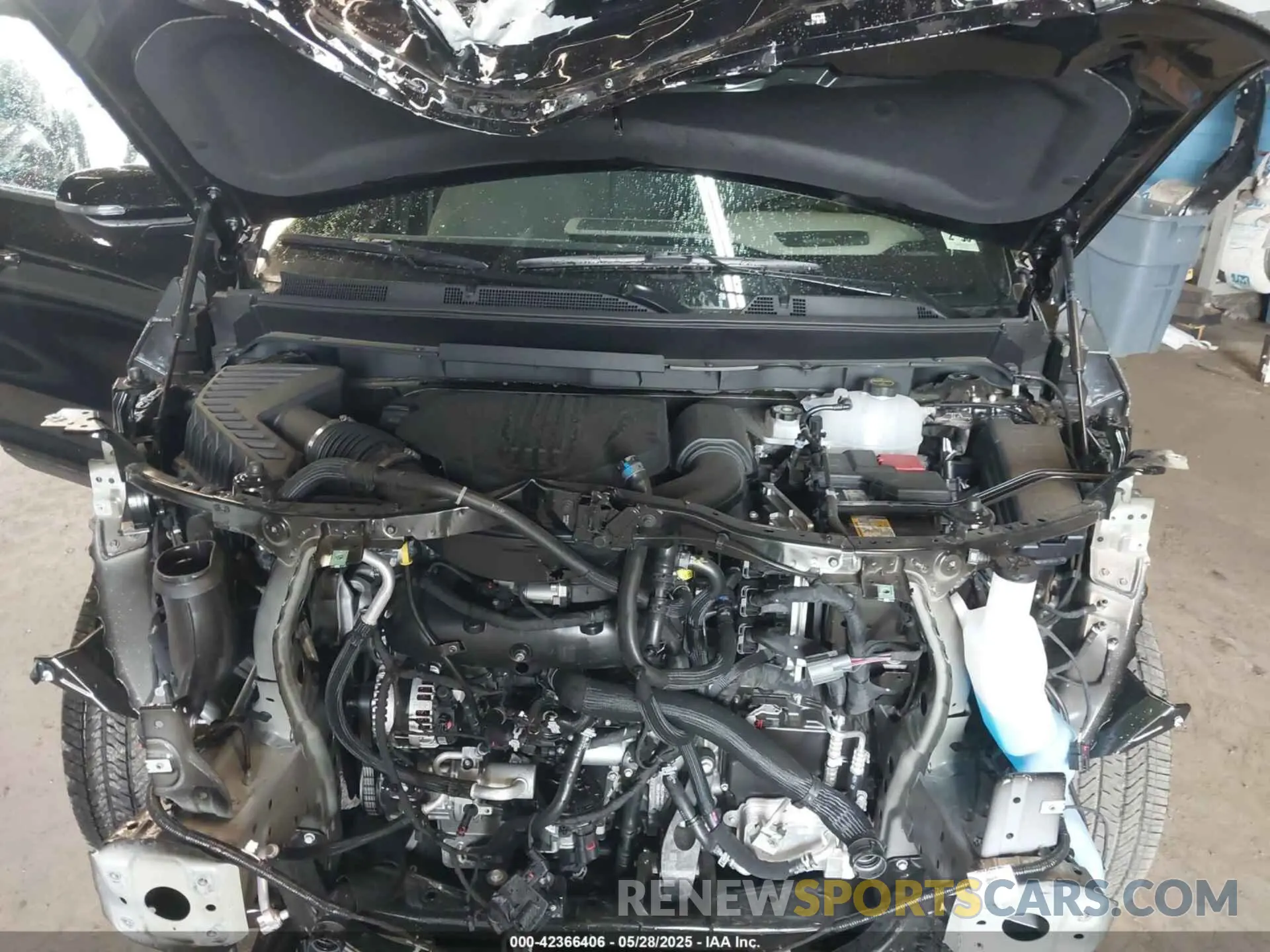 10 fotografías del automóvil dañado 1GKENNRS4SJ173076 GMC ACADIA 2025