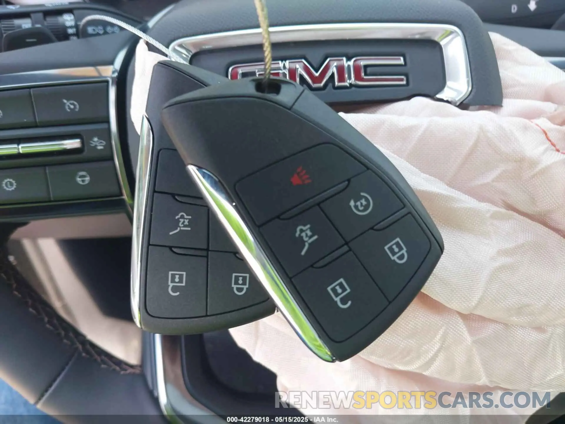 11 fotografías del automóvil dañado 1GKENPRS7SJ232231 GMC ACADIA 2025