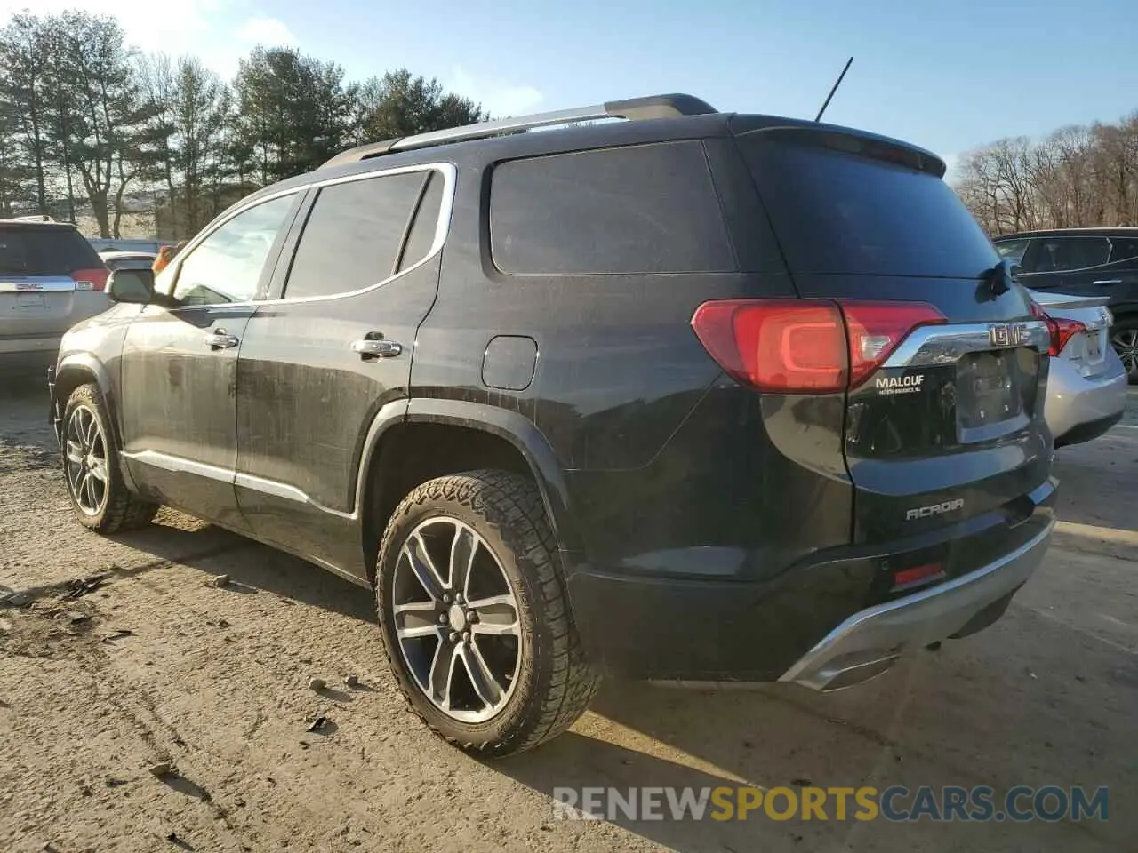 2 fotografías del automóvil dañado 1GKKNXLS7KZ217077 GMC ACADIA DEN 2019