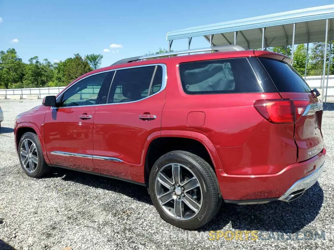 2 fotografías del automóvil dañado 1GKKNXLS8KZ238312 GMC ACADIA DEN 2019